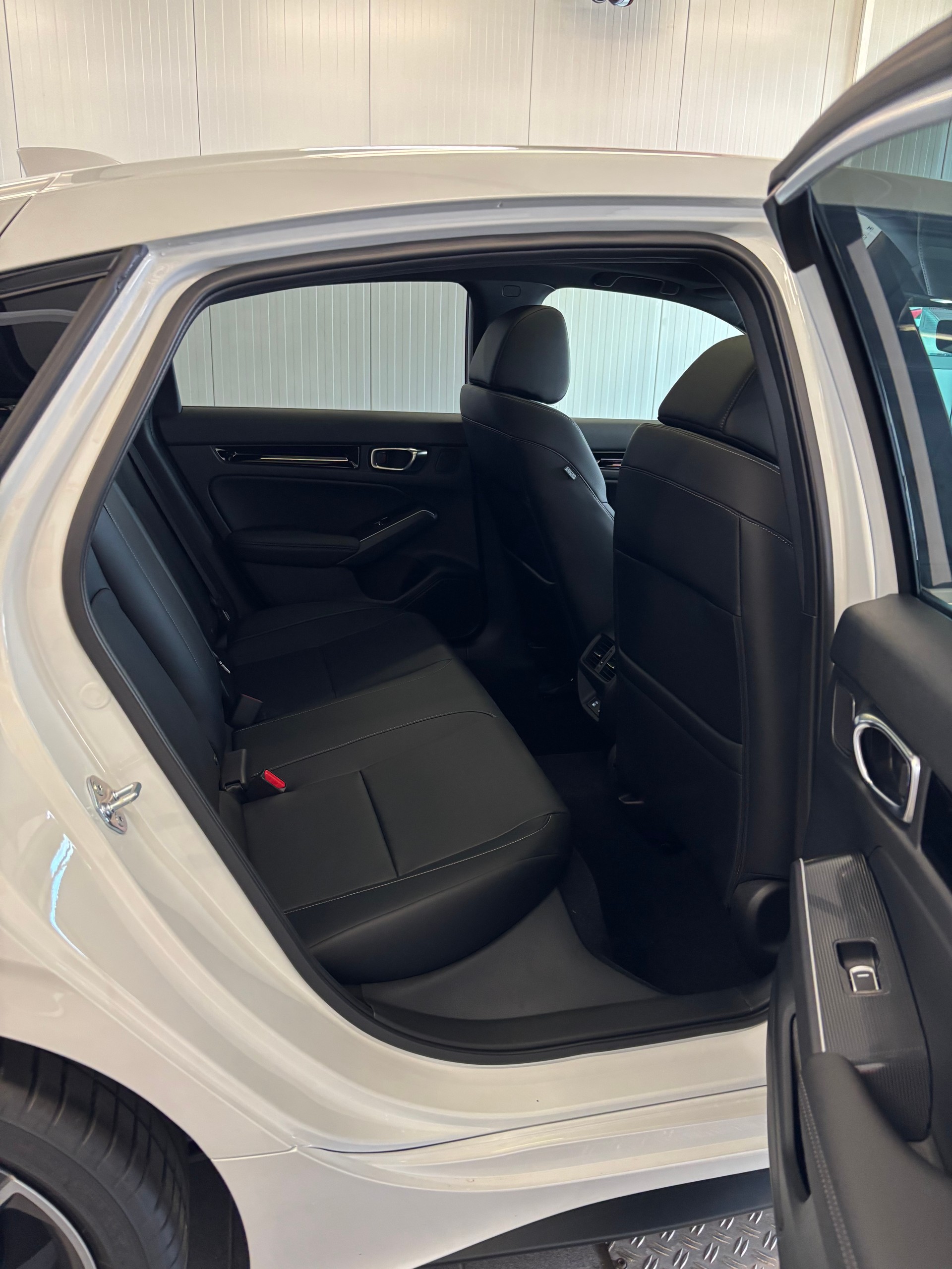 HONDA Civic 2.0 i-MMD HEV Advance-image-11