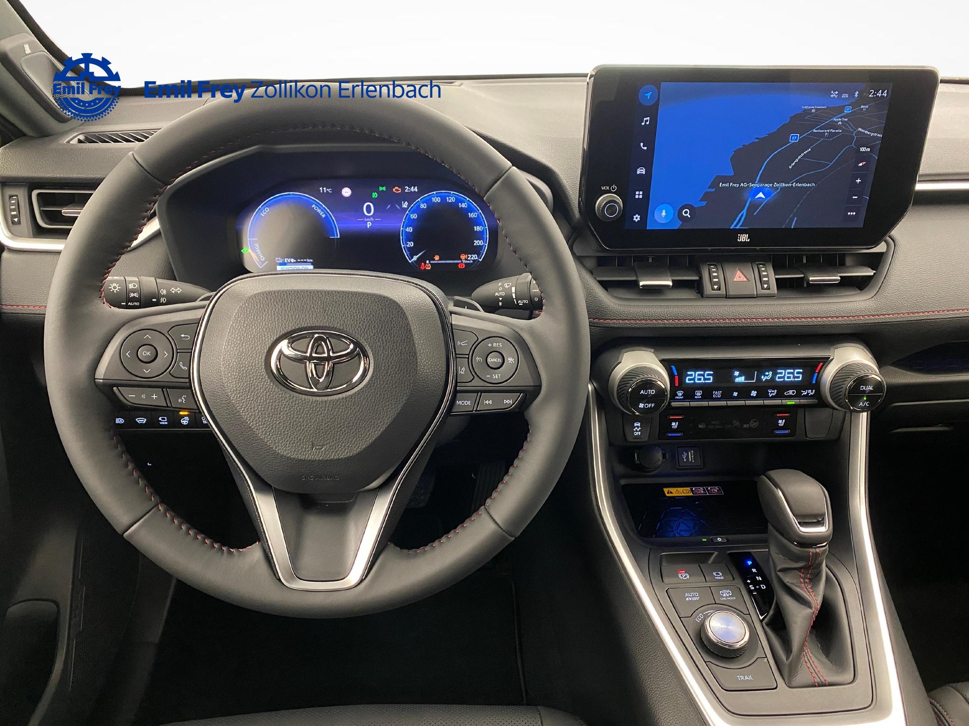 TOYOTA RAV4 2.5 Plug-In-Hybrid Platinum-showroom-element-3