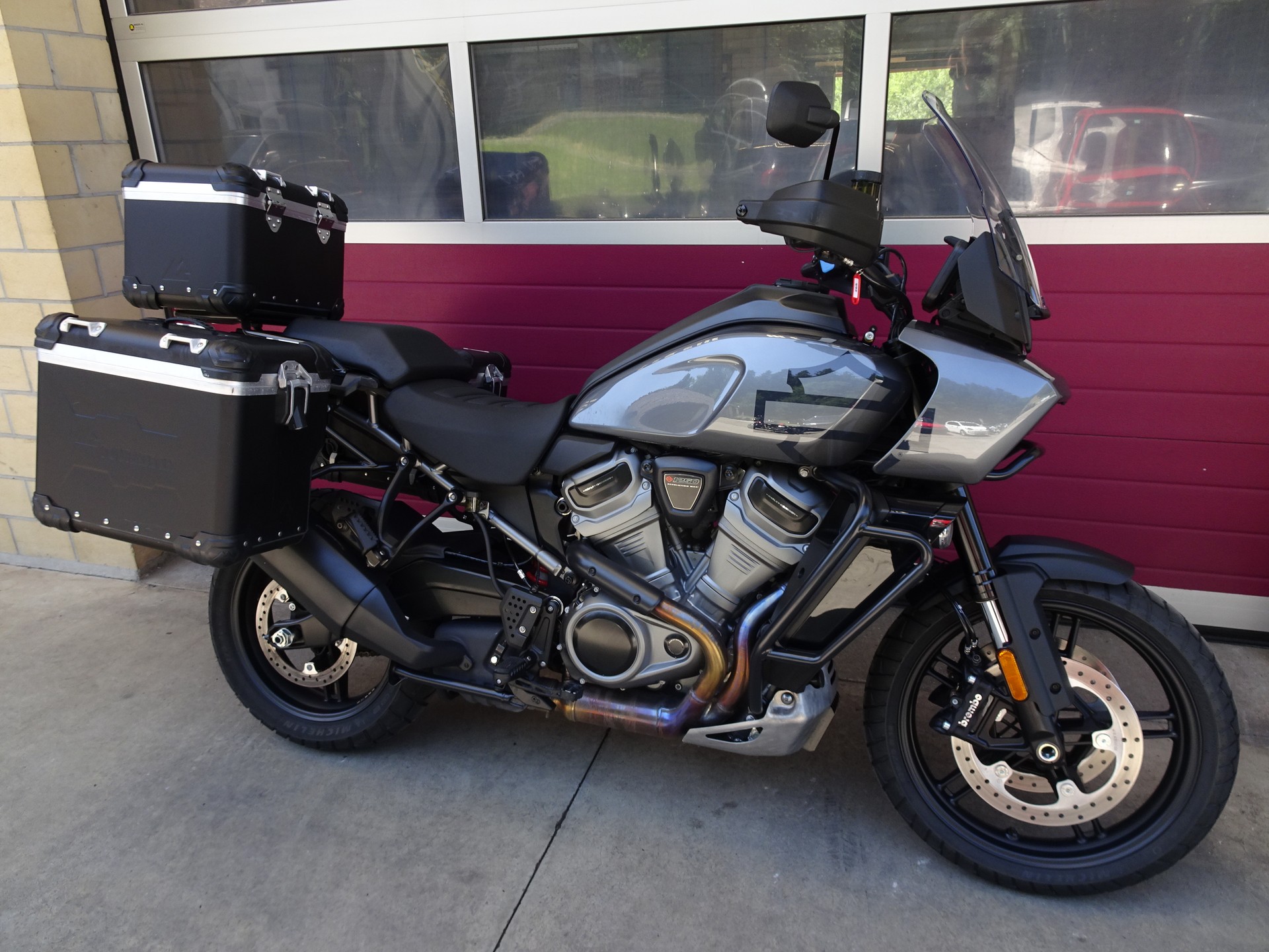 HARLEY-DAVIDSON RA Pan America 1250 Special-image-2
