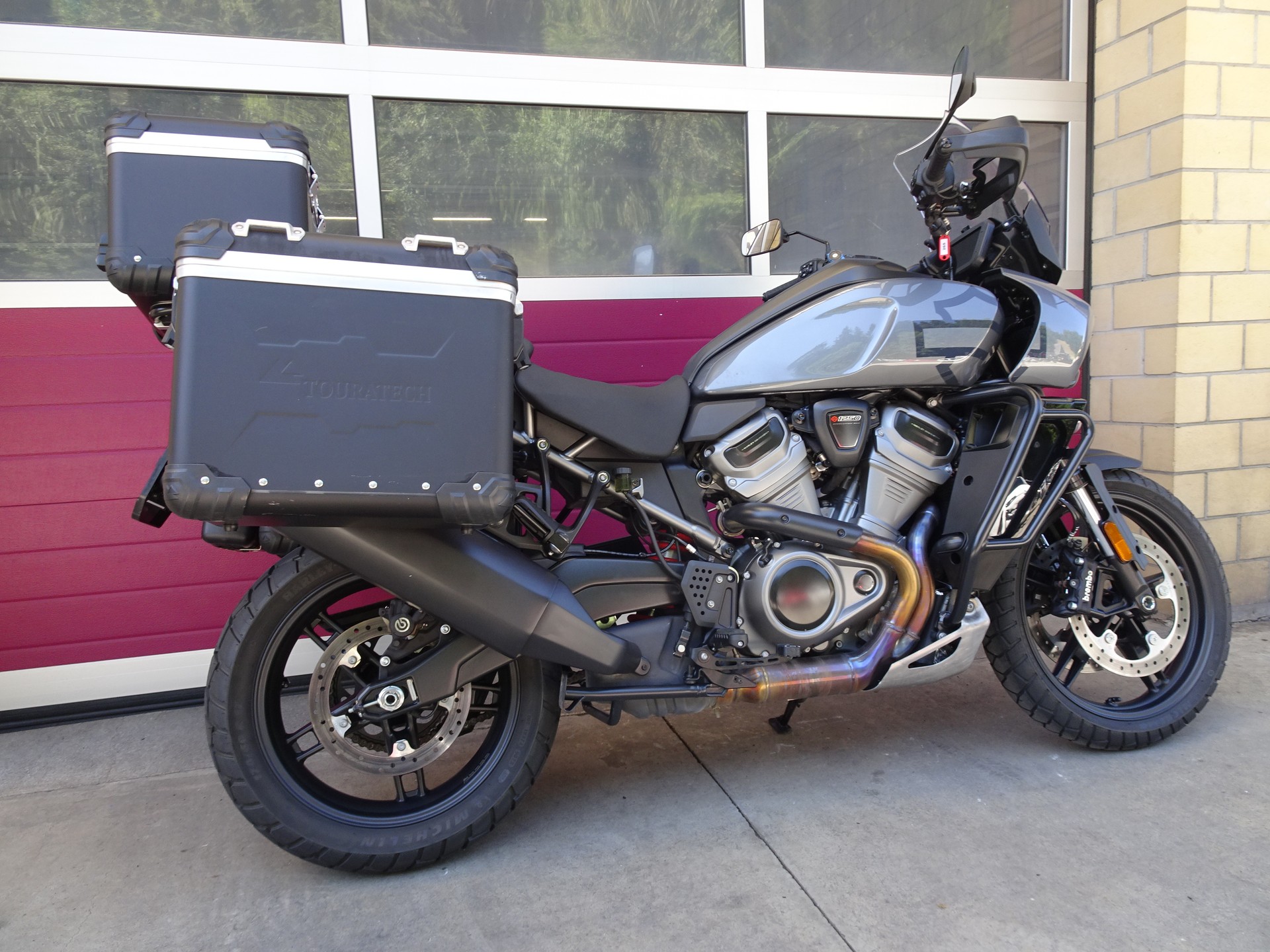 HARLEY-DAVIDSON RA Pan America 1250 Special-image-8