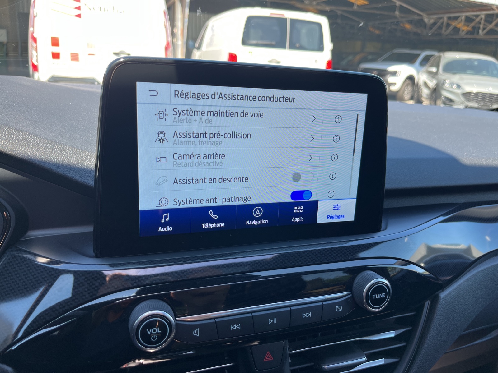 FORD Kuga 2.5 PHEV ST-Line 2WD-image-15