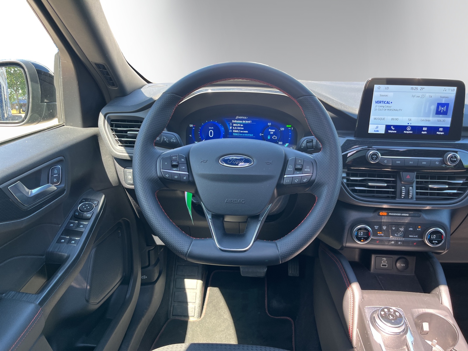 FORD Kuga 2.5 PHEV ST-Line 2WD-image-13