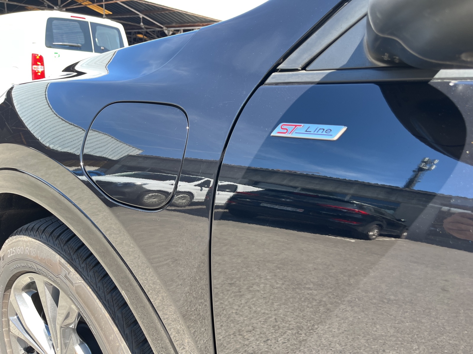 FORD Kuga 2.5 PHEV ST-Line 2WD-image-18
