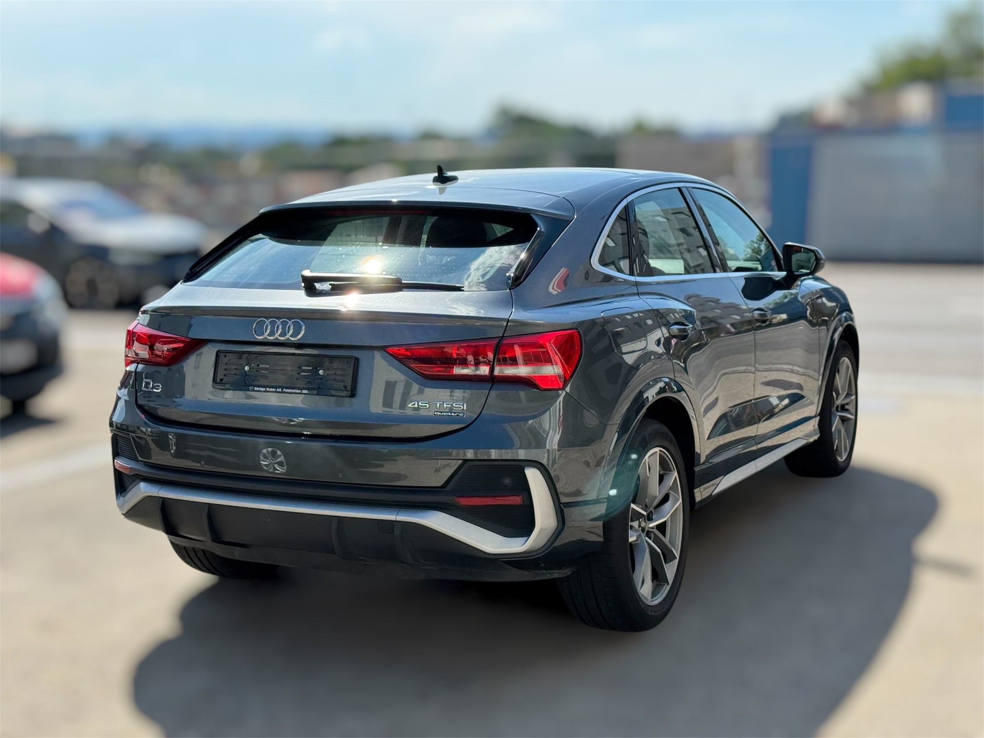 AUDI Q3 Sportback 45 TFSI quattro S-tronic-image-3