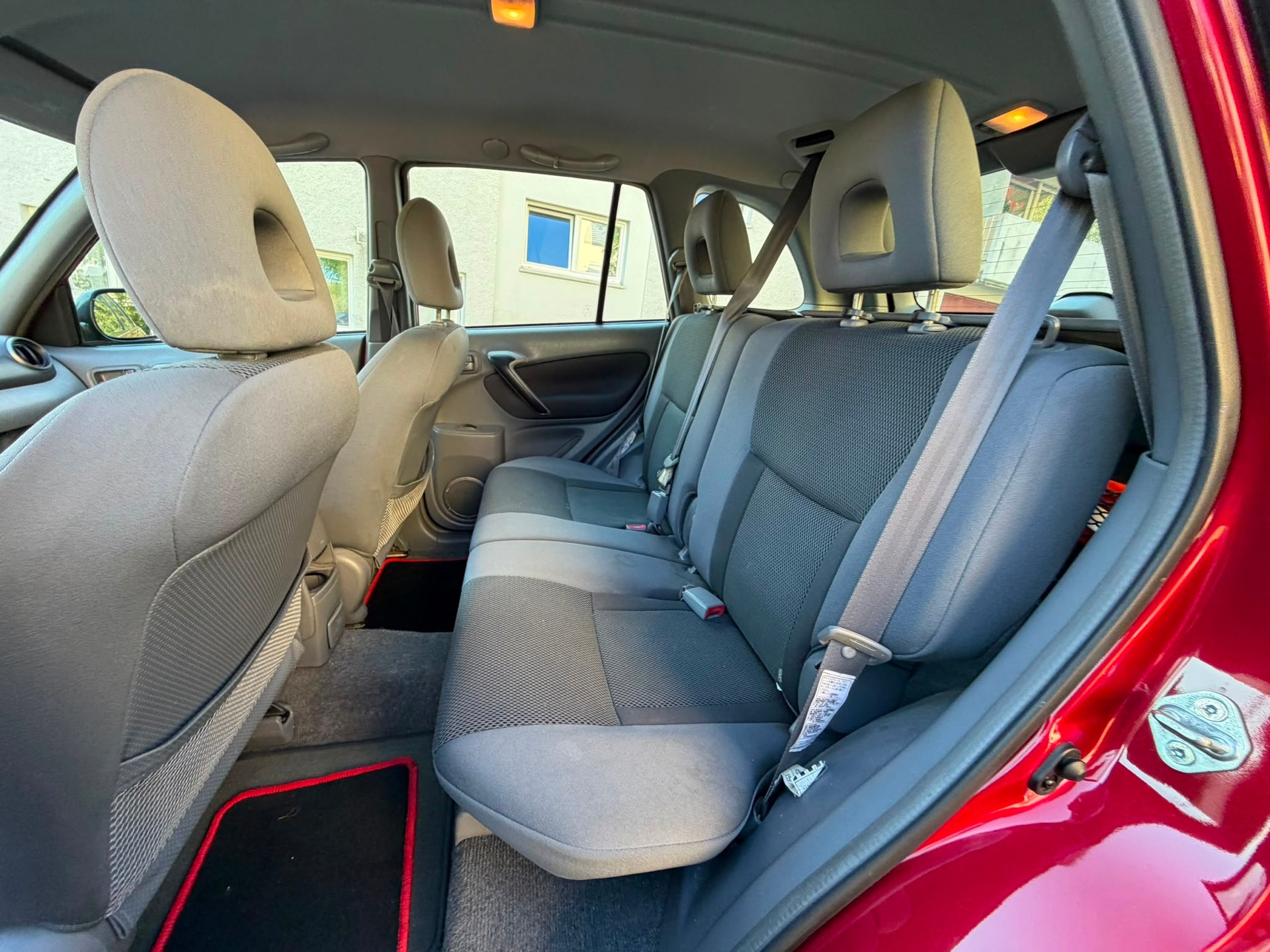 TOYOTA RAV-4 2.0 16V Linea Sol-image-12