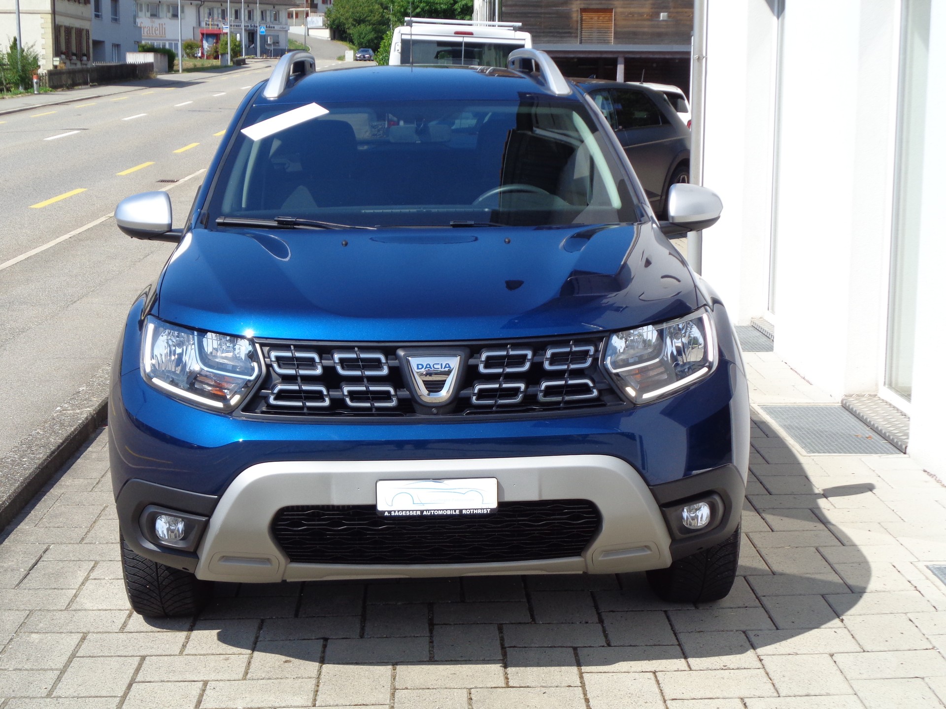 DACIA Duster TCe 130 Prestige 4x2-showroom-element-2