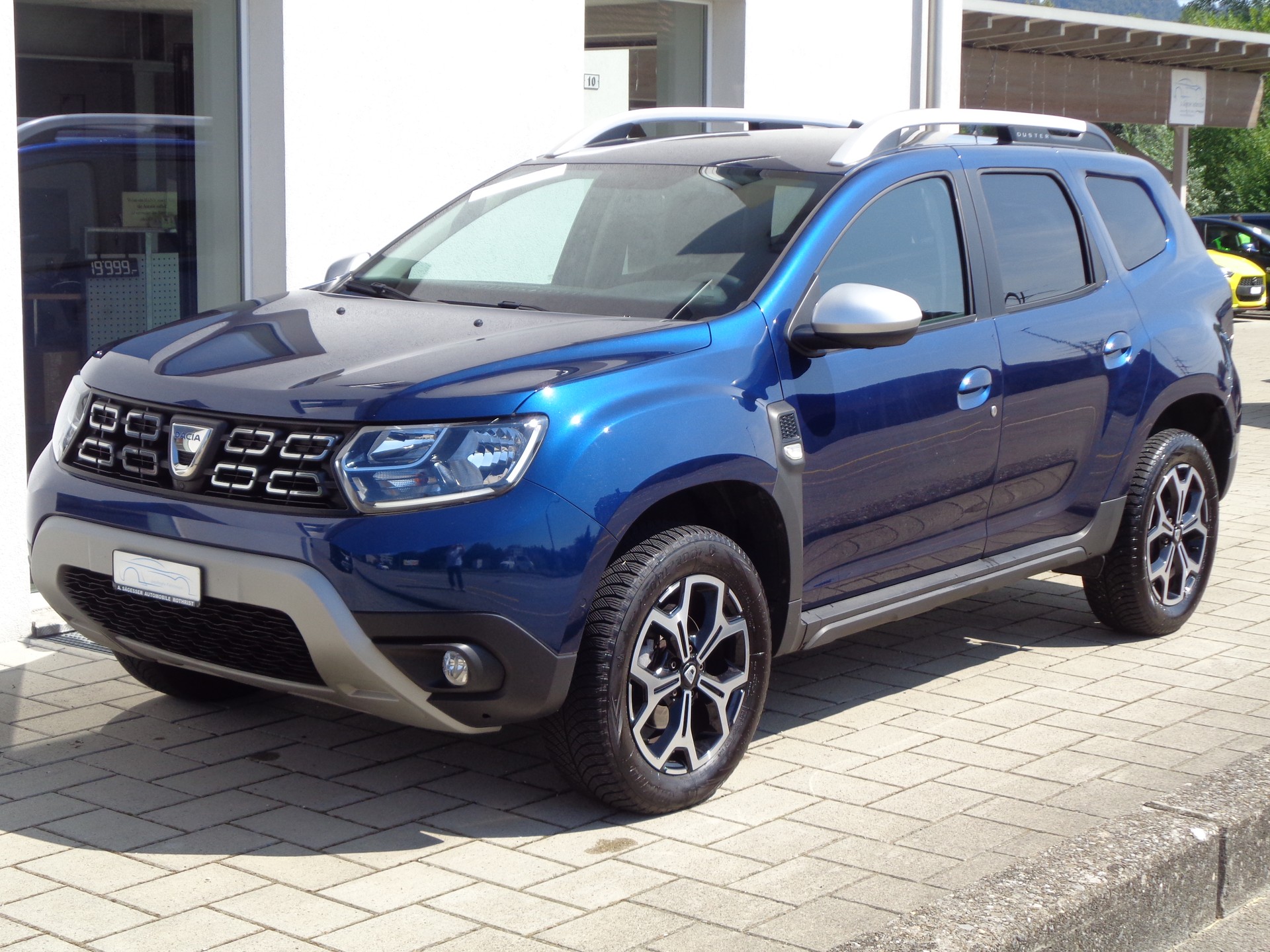 DACIA Duster TCe 130 Prestige 4x2-showroom-element-3