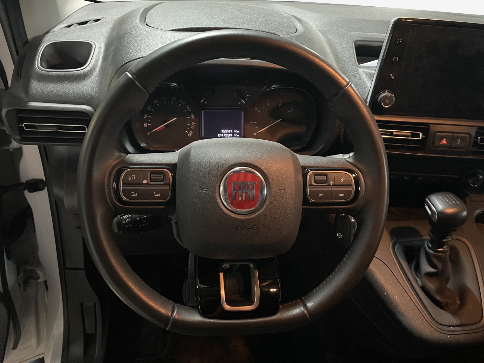 FIAT Doblo 1.5 BlueHDi L2 950kg Pro-image-6