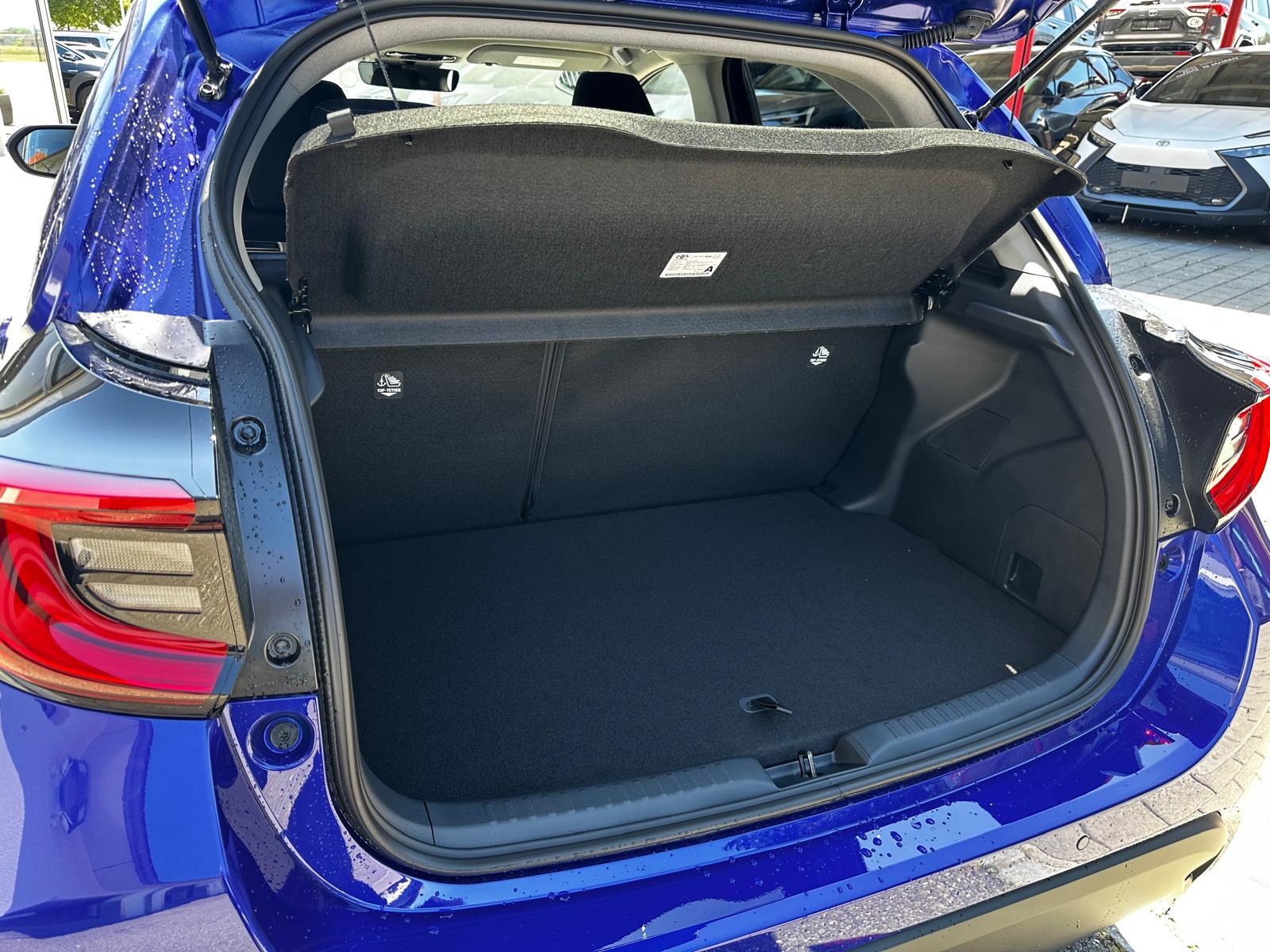 TOYOTA Yaris 1.5 VVT-i HSD Trend-image-6