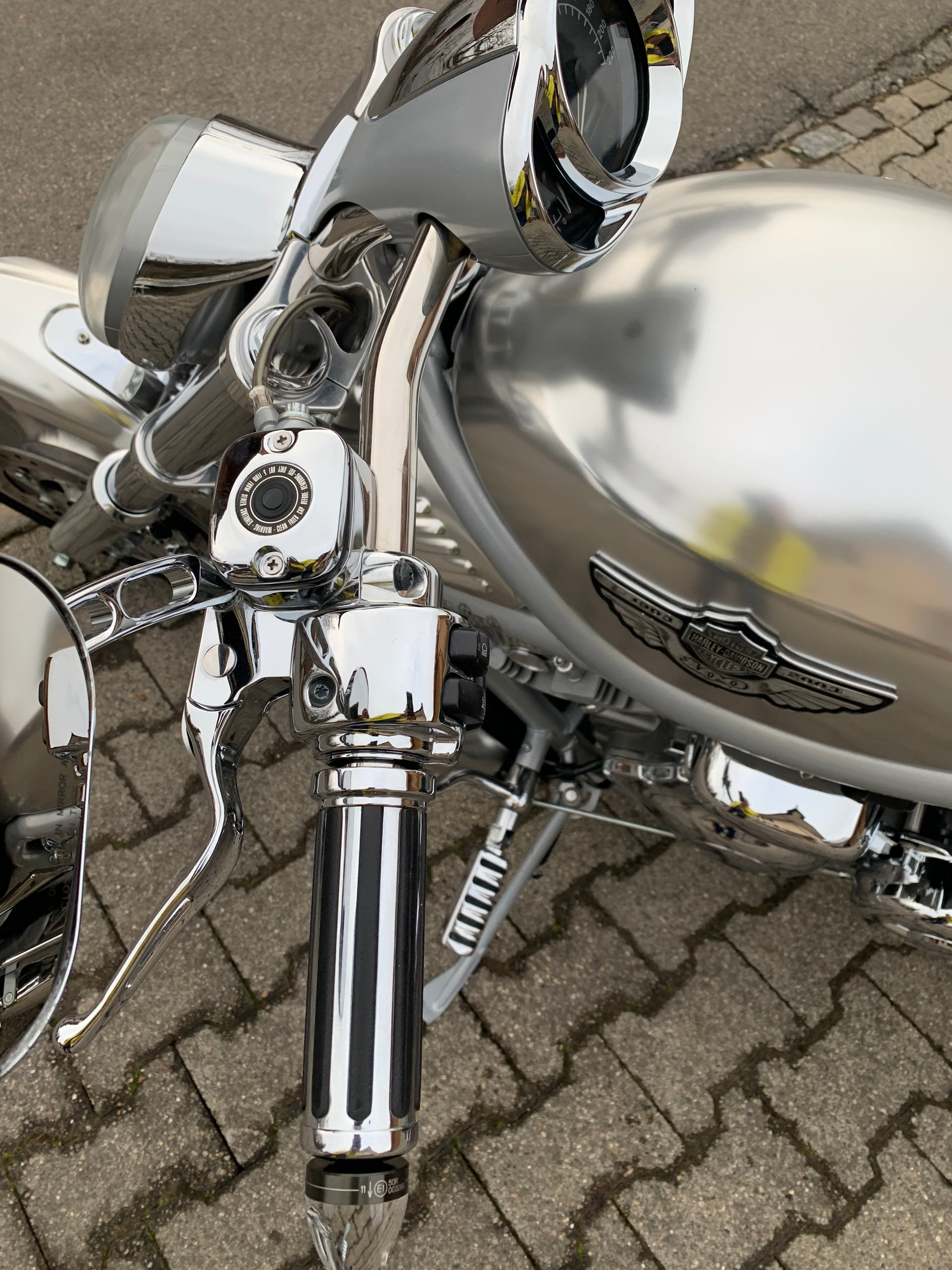 HARLEY-DAVIDSON VRSCA V-Rod 1200-image-7