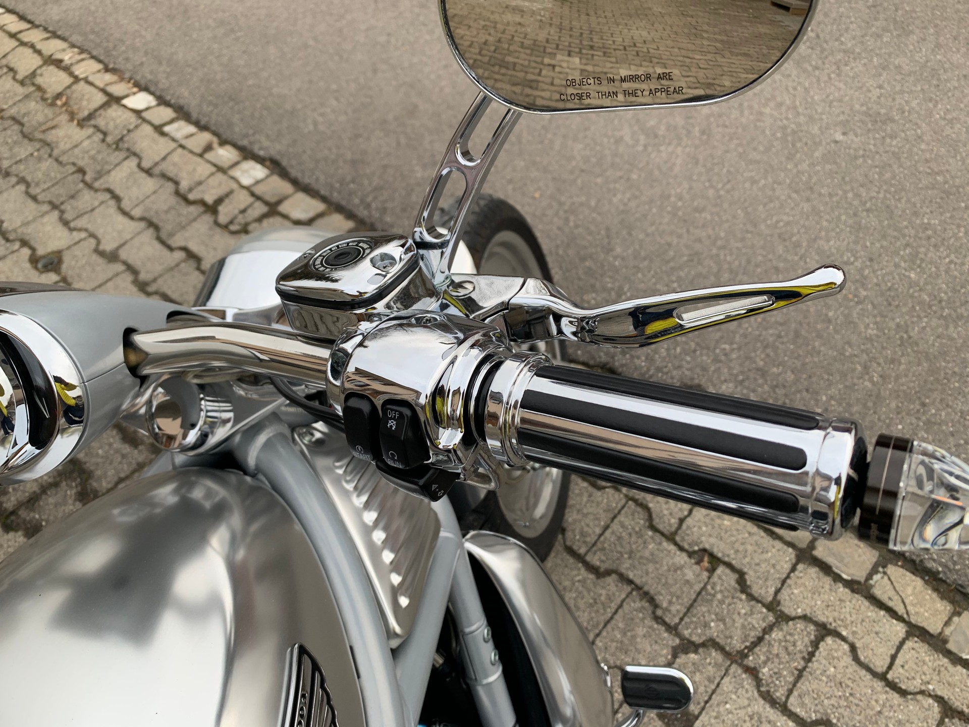 HARLEY-DAVIDSON VRSCA V-Rod 1200-image-6