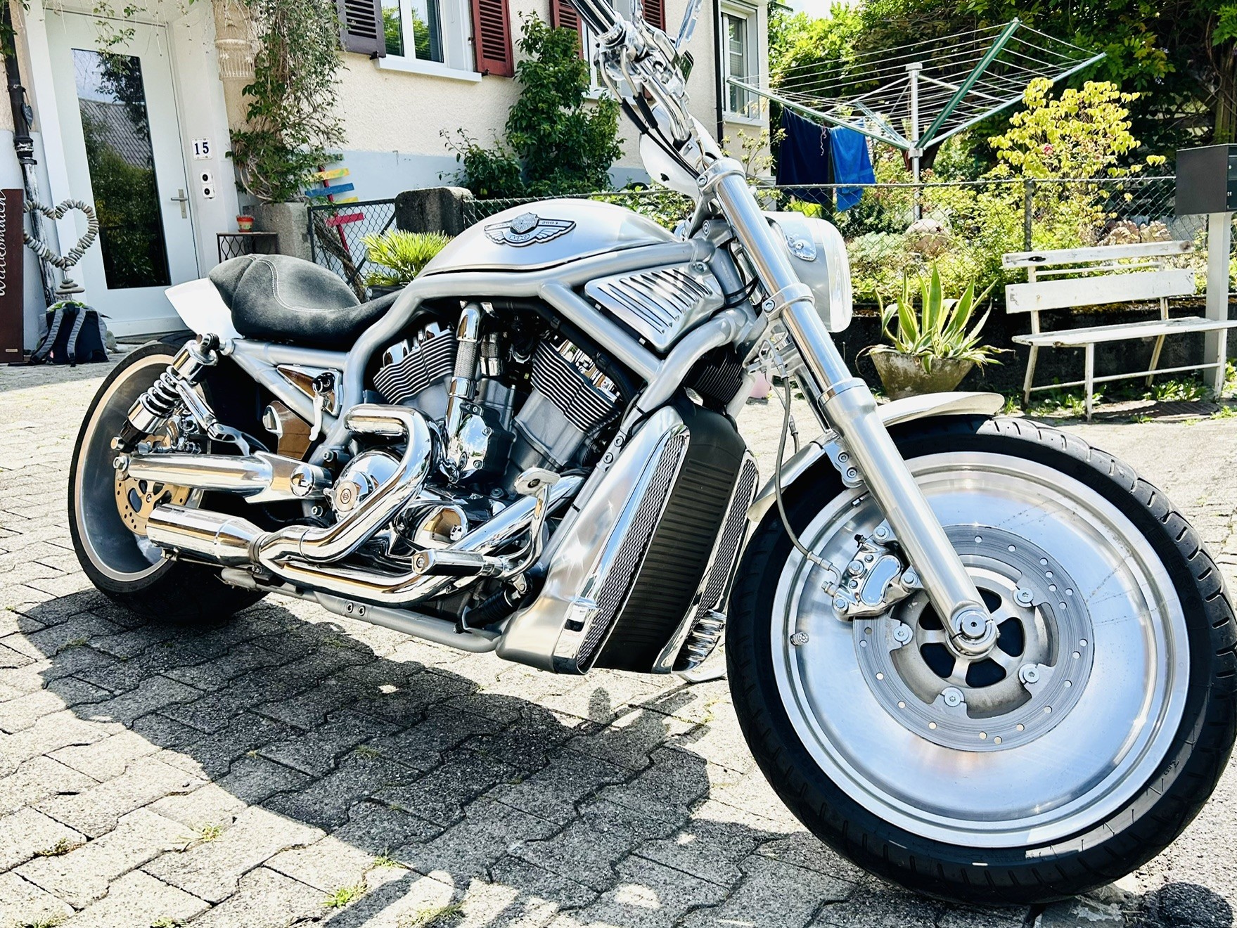 HARLEY-DAVIDSON VRSCA V-Rod 1200-image-1
