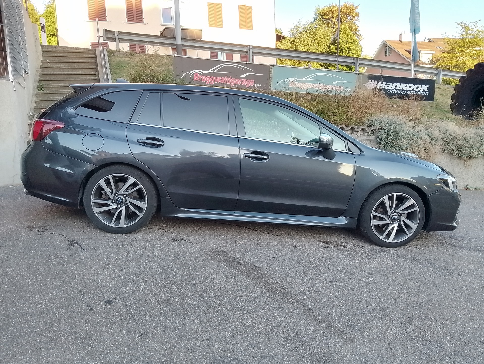 SUBARU Levorg 1.6DIT Luxury S AWD Lineartronic-image-7