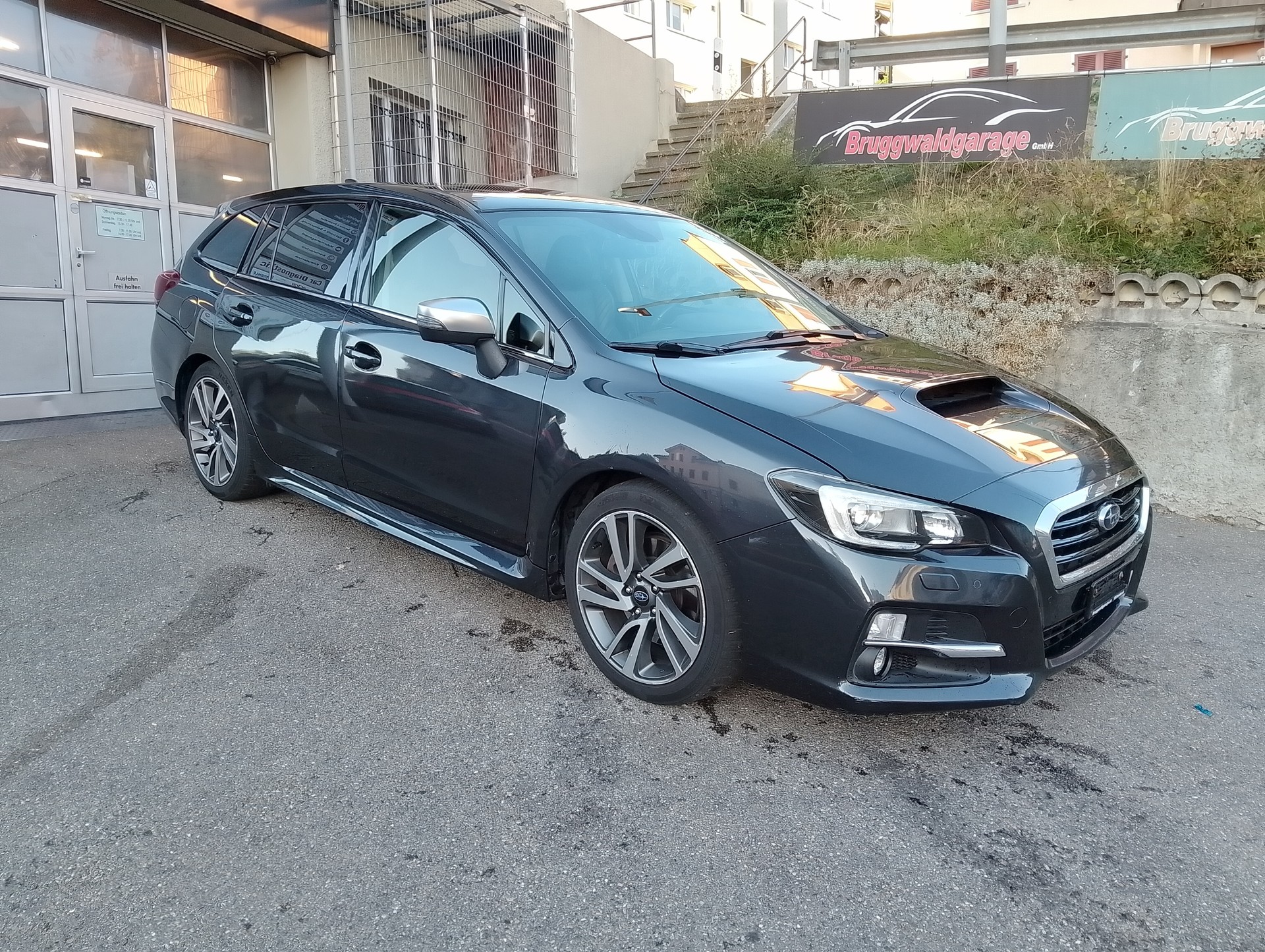 SUBARU Levorg 1.6DIT Luxury S AWD Lineartronic-image-5