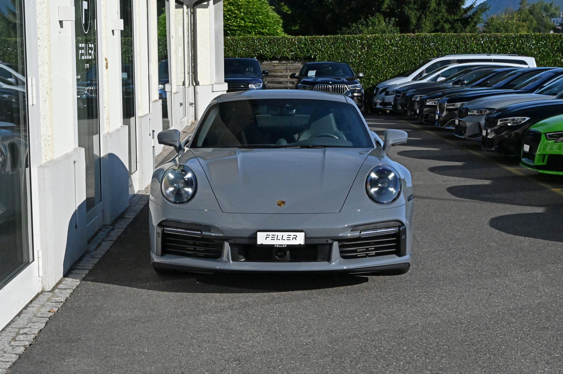 PORSCHE 911 Turbo S PDK-showroom-element-2