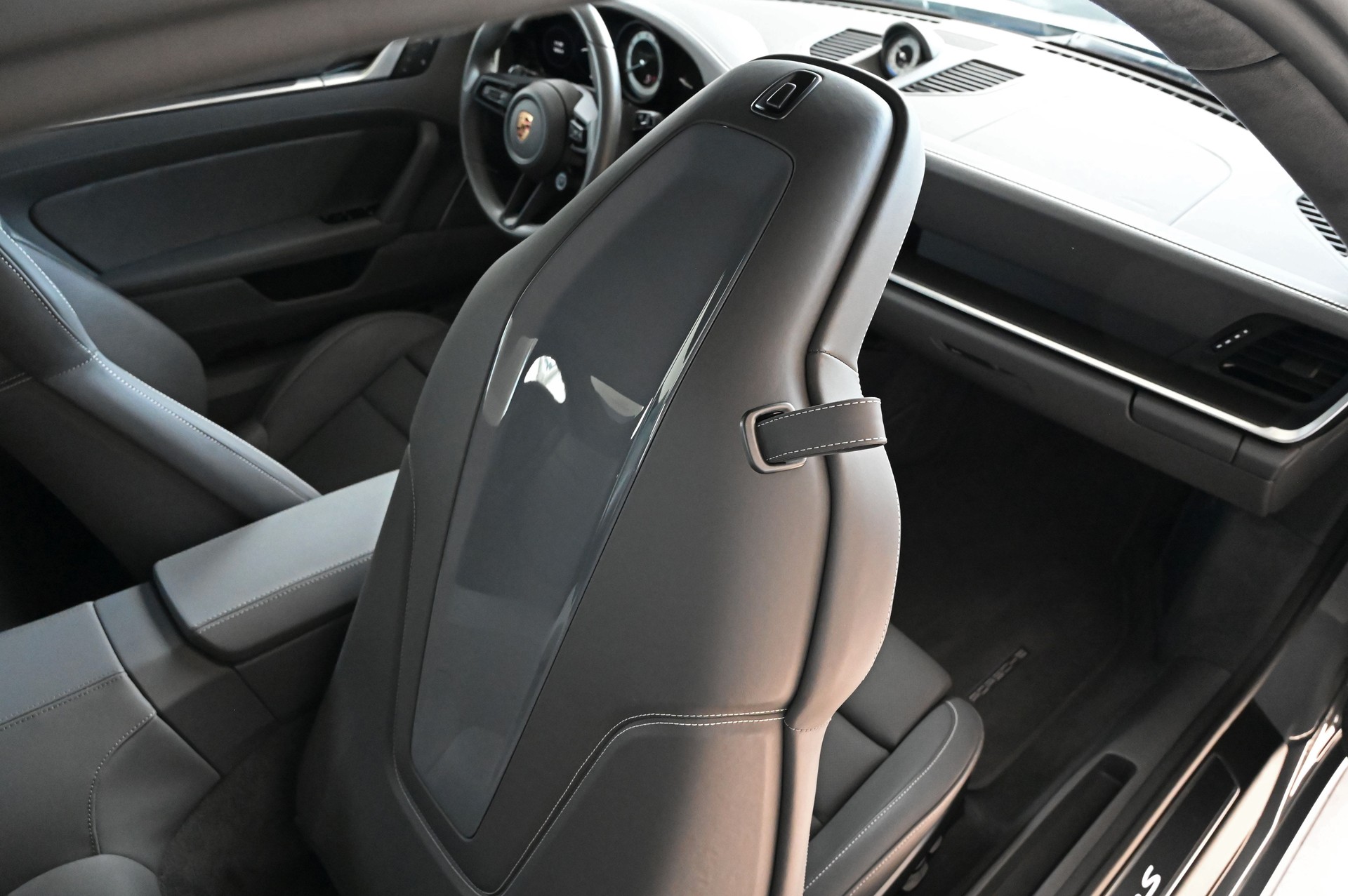 PORSCHE 911 Turbo S PDK-image-31