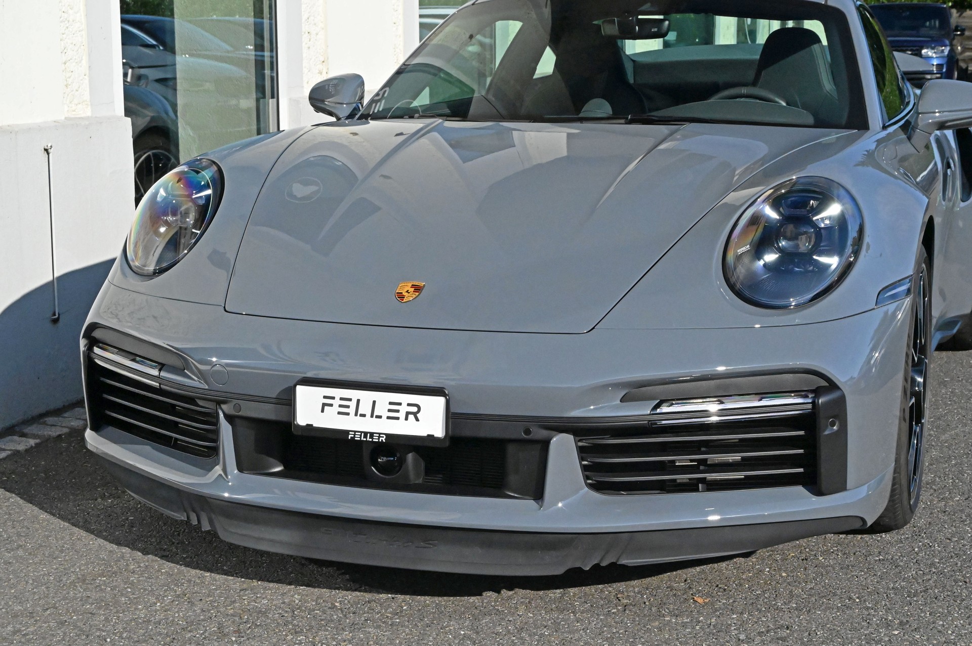 PORSCHE 911 Turbo S PDK-showroom-element-3