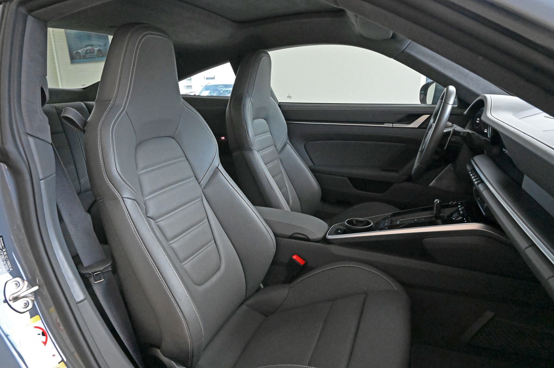 PORSCHE 911 Turbo S PDK-image-29