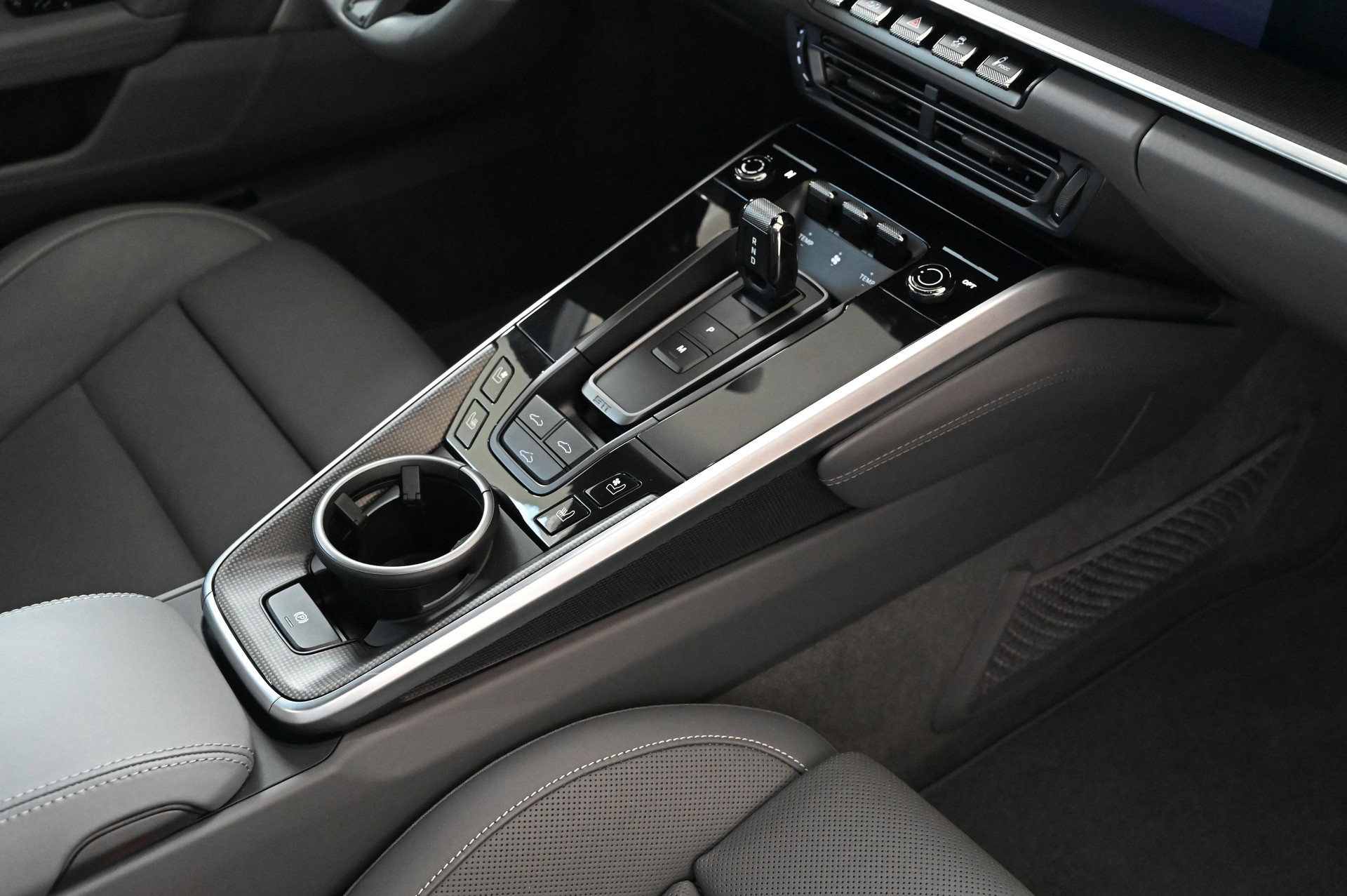 PORSCHE 911 Turbo S PDK-image-30