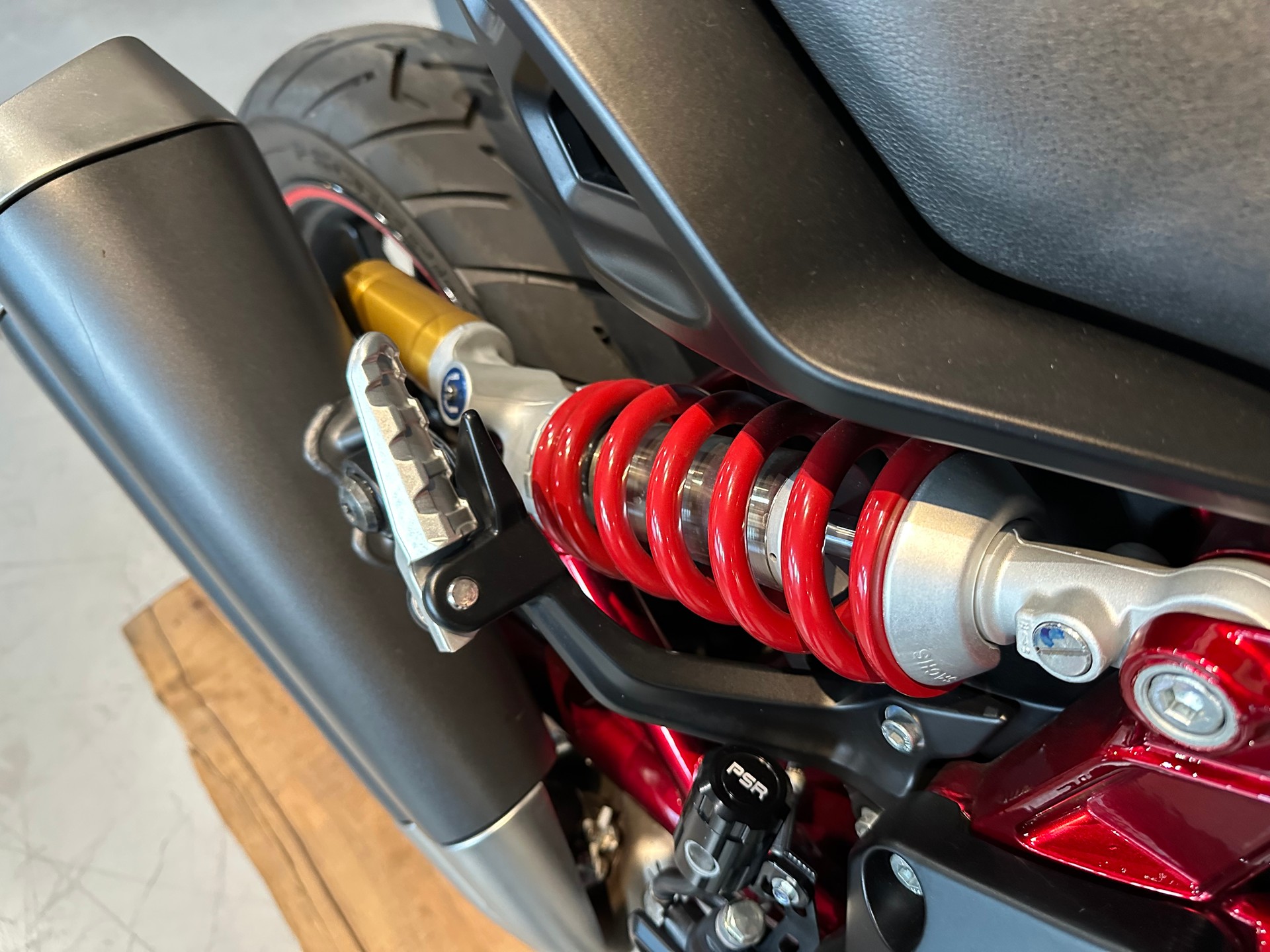 INDIAN 1200 S Race Réplica-image-8