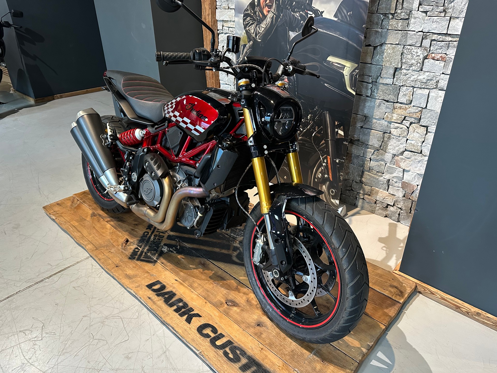 INDIAN 1200 S Race Réplica-image-1