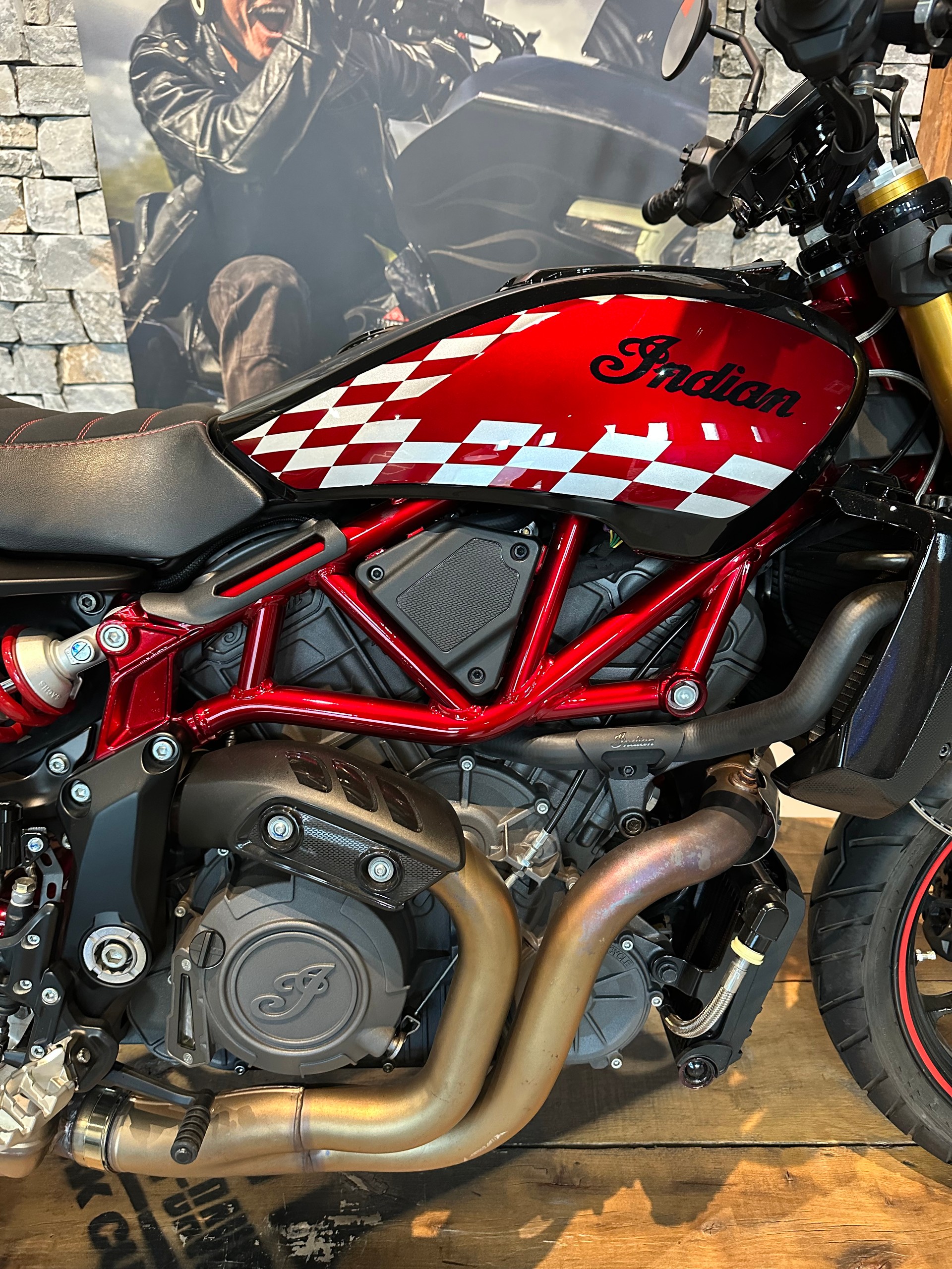 INDIAN 1200 S Race Réplica-image-3