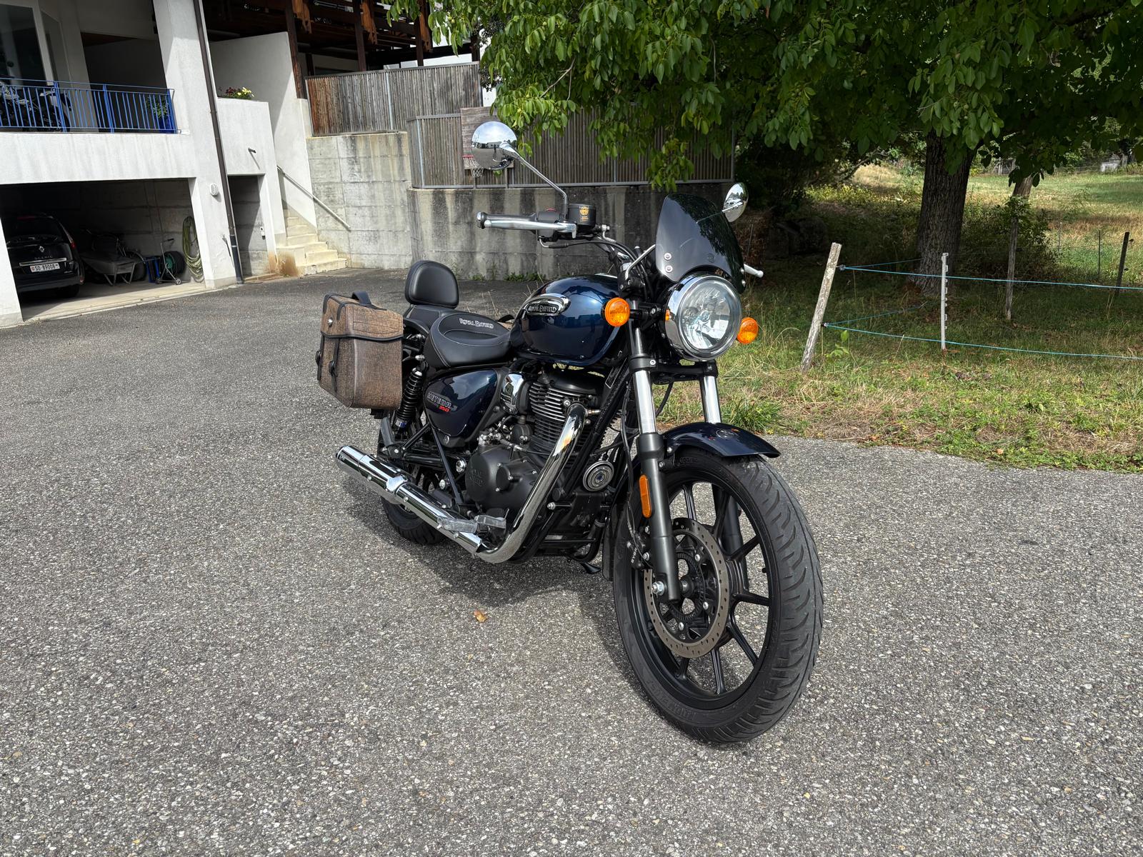 ROYAL ENFIELD Meteor Stellar-image-1