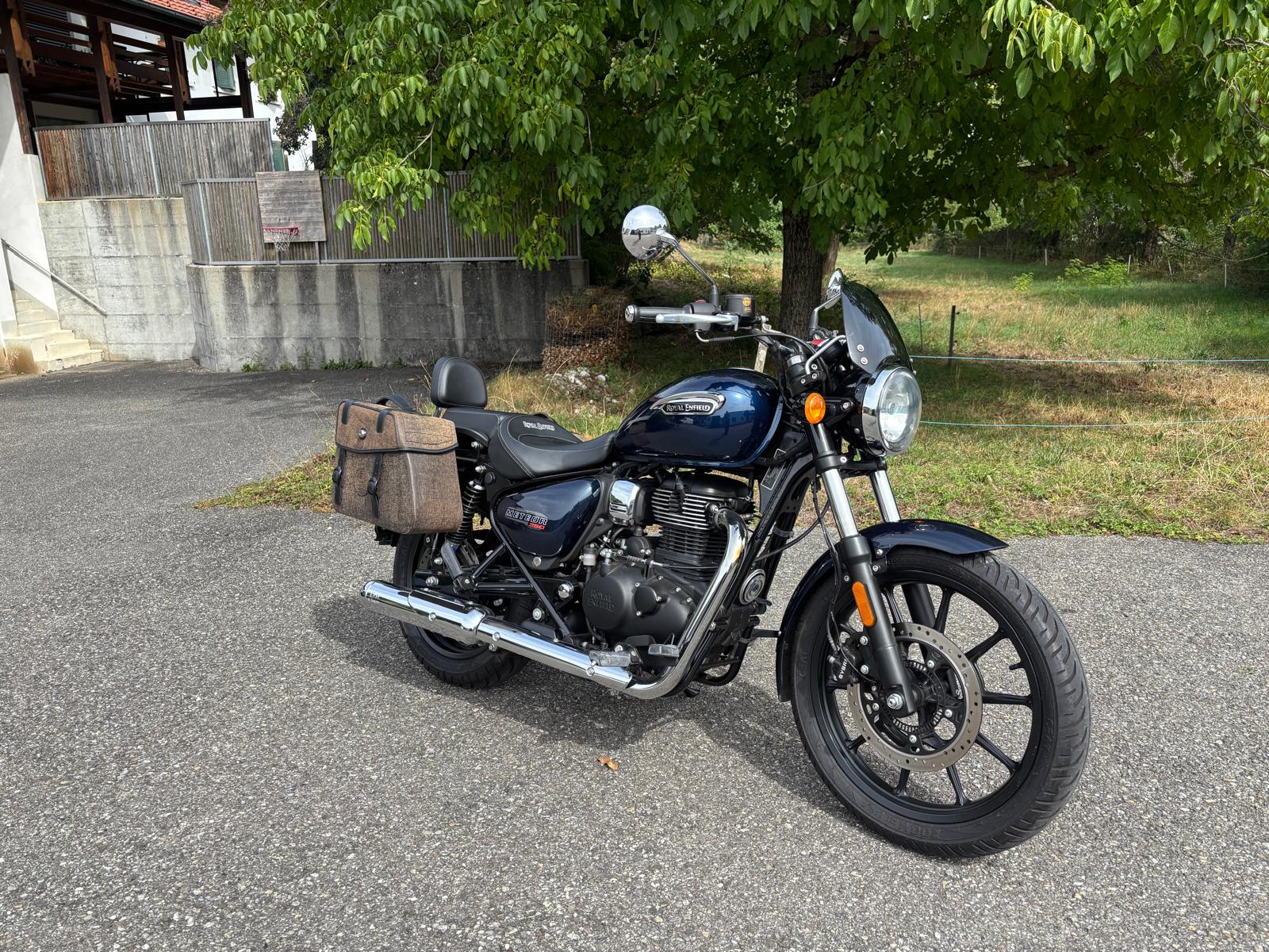 ROYAL ENFIELD Meteor Stellar-image-0