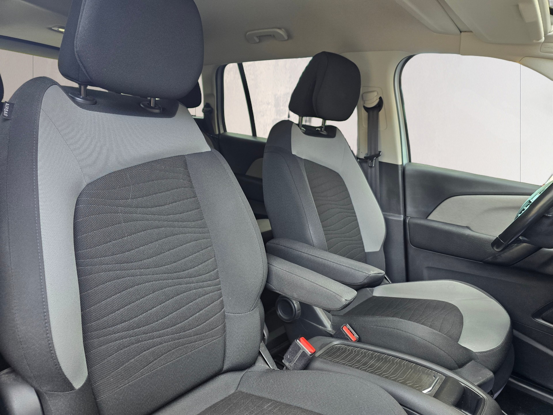 CITROEN Grand C4 Picasso 2.0 BlueHDi Intensive Automatic-image-20