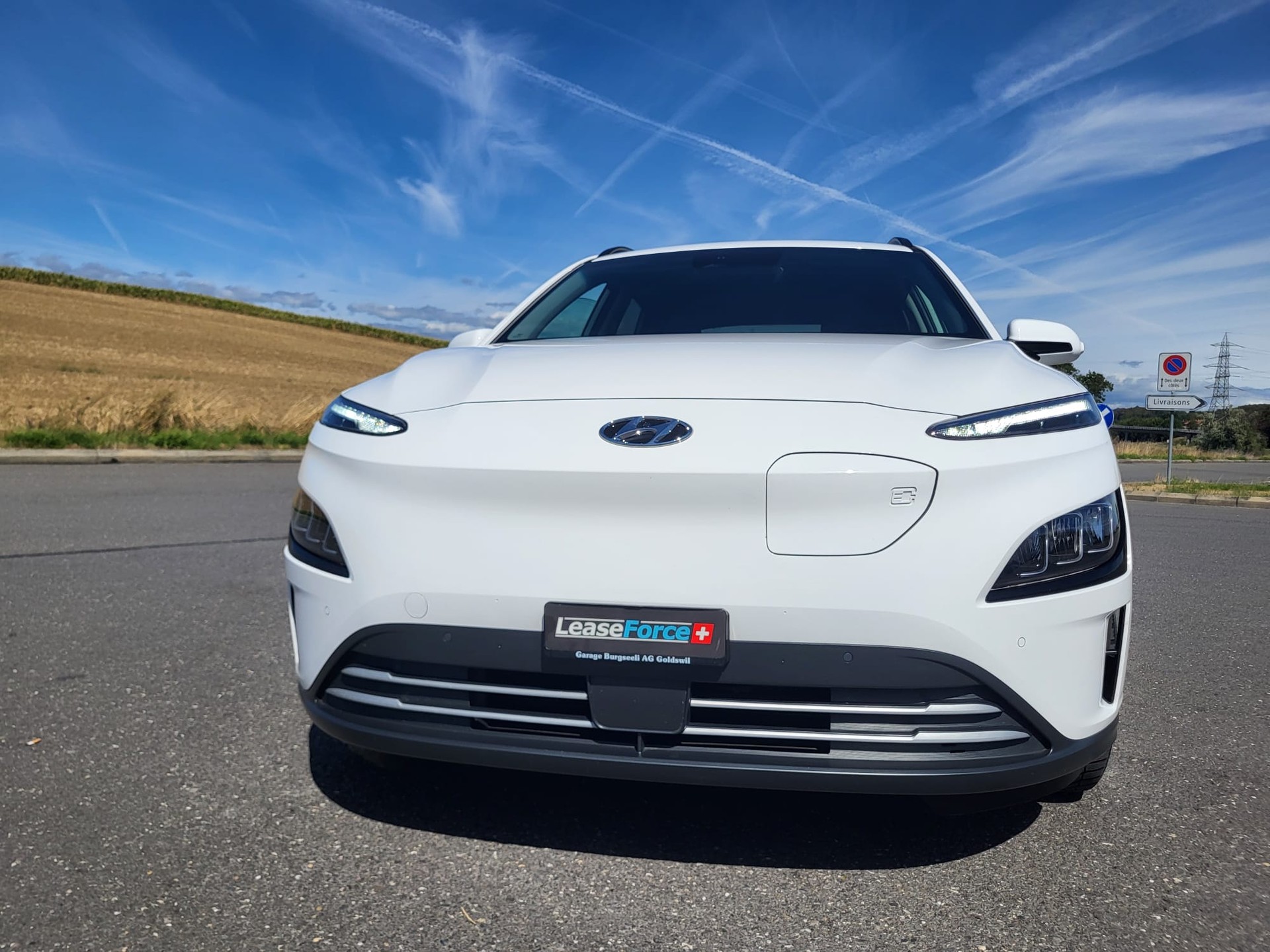 HYUNDAI Kona EV Amplia-image-6