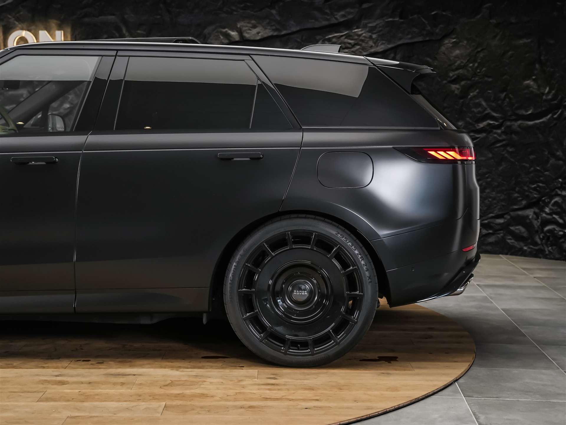 LAND ROVER Range Rover Sport P510e 3.0 Si6 PHEV Autobiography Automatic *24" Felgen*Massage*Panorama*Sitzbelüftung*Head-Up*Luftfederung*-image-20