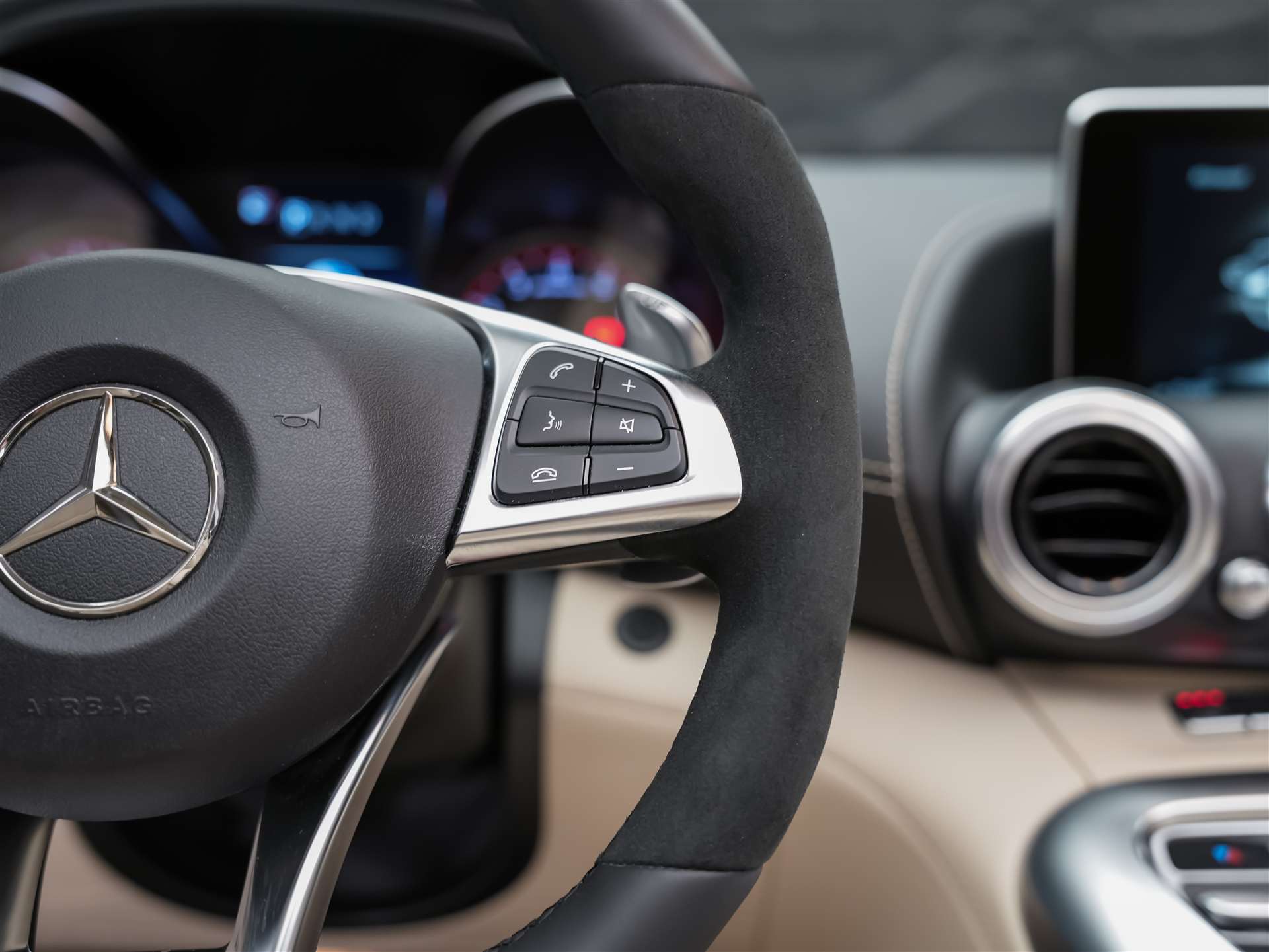 MERCEDES-BENZ AMG GT C Roadster Speedshift DCT* CH Fahrzeug*ohne OPF*Schalensitze*Nackenheizung*-image-31