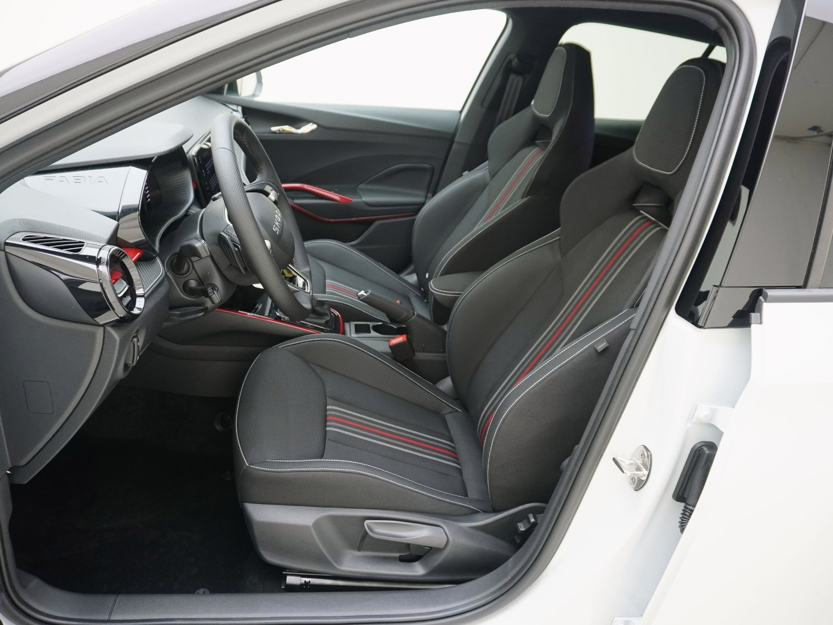 SKODA Fabia 1.5 TSI Monte Carlo DSG-image-11