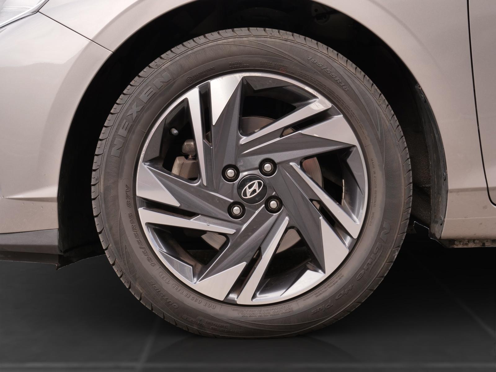 HYUNDAI i20 1.0 T-GDi 120 Amplia-image-15