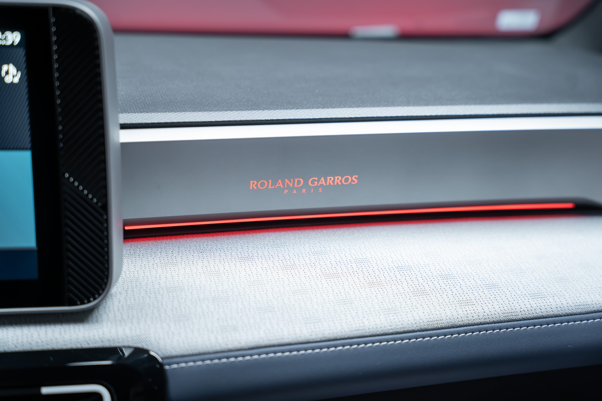RENAULT R5 E-Tech Comfort Range Roland Garros / Rückfahrkamera / Lenkradheizung / Sitzheizung-image-33