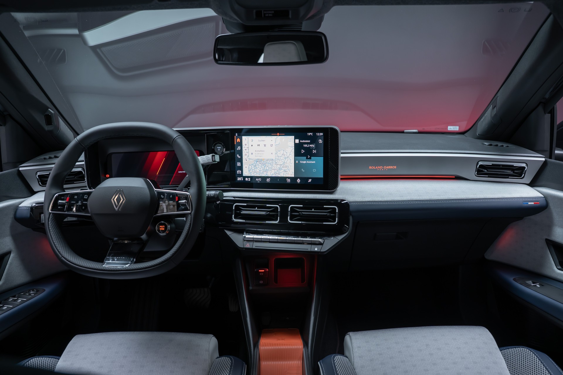 RENAULT R5 E-Tech Comfort Range Roland Garros / Rückfahrkamera / Lenkradheizung / Sitzheizung-image-22