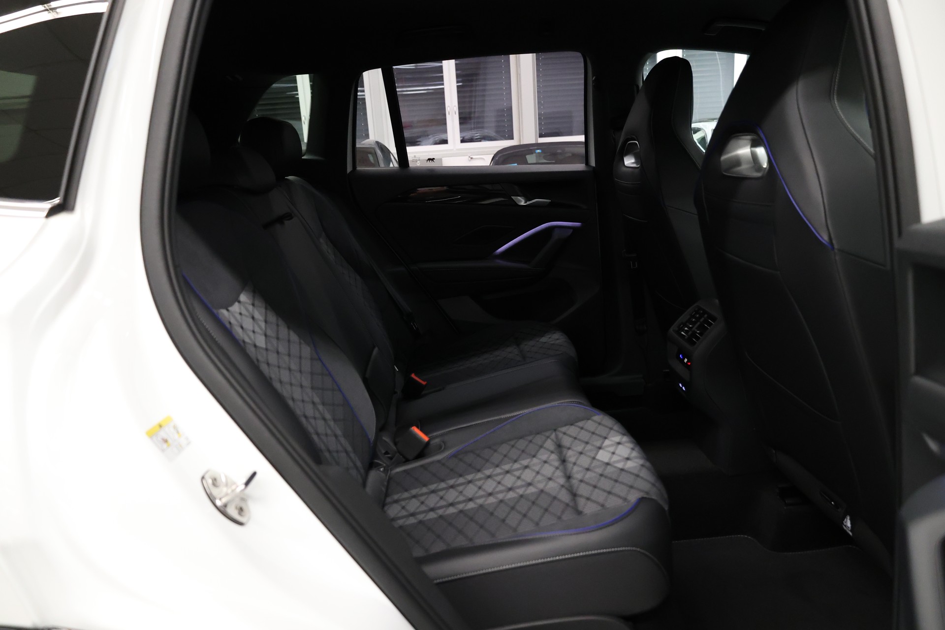 VW Tiguan 1.5 TSI R-Line DSG-image-29