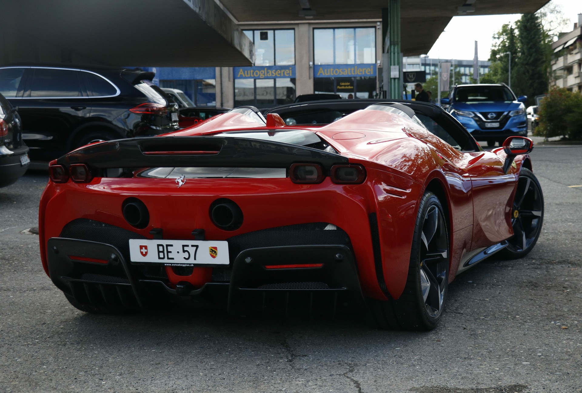 FERRARI SF90 Spider Assetto Fiorano-image-4