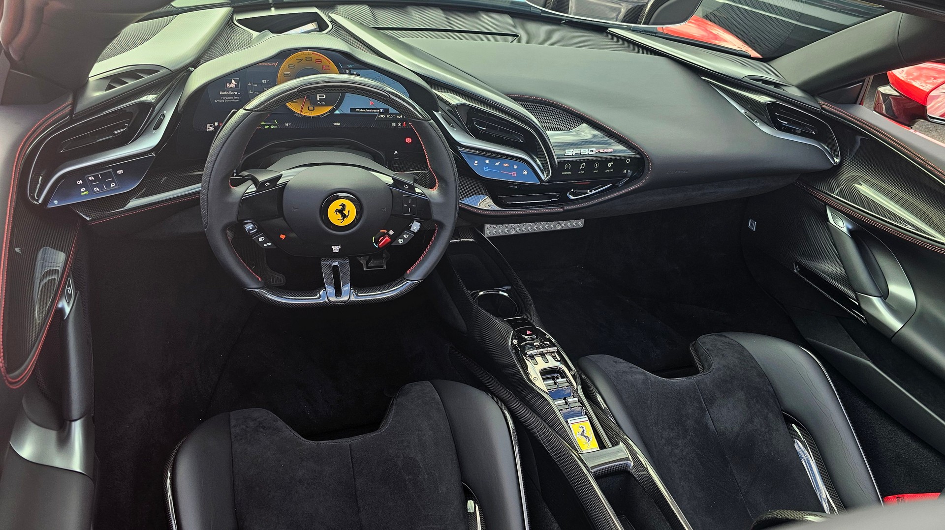 FERRARI SF90 Spider Assetto Fiorano-image-8