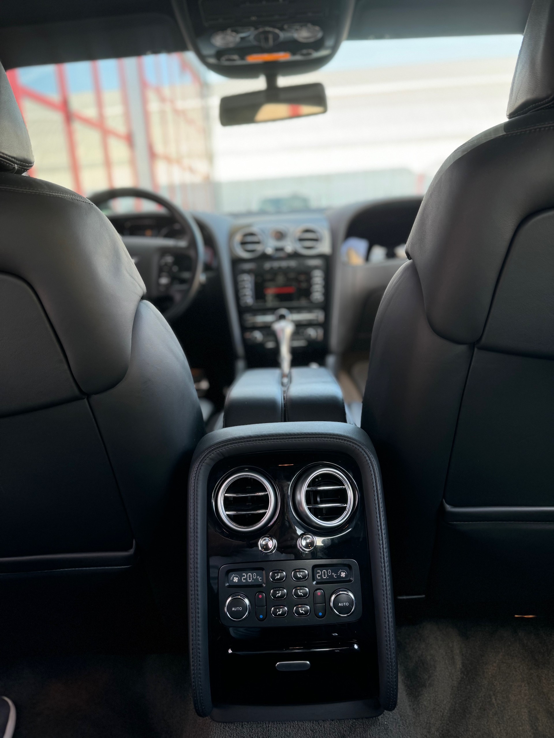 BENTLEY Continental Flying Spur 6.0-image-22