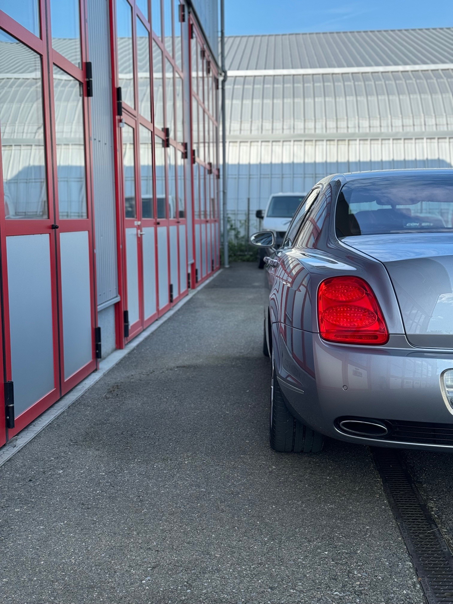 BENTLEY Continental Flying Spur 6.0-image-14