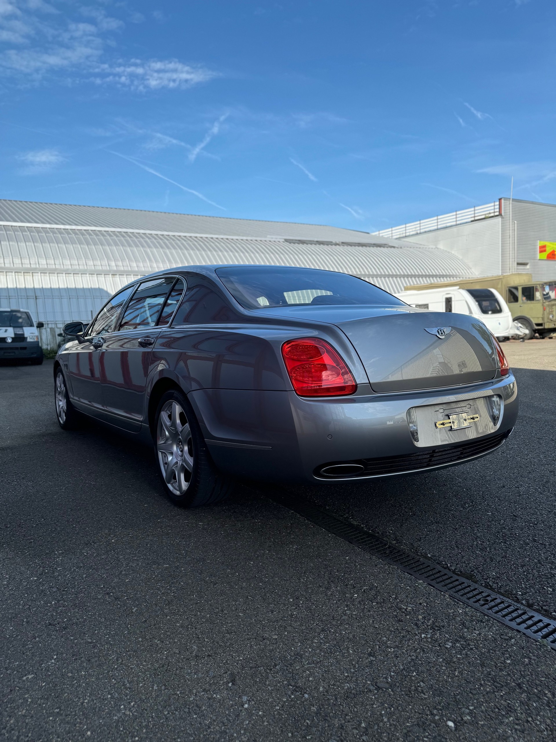 BENTLEY Continental Flying Spur 6.0-image-6