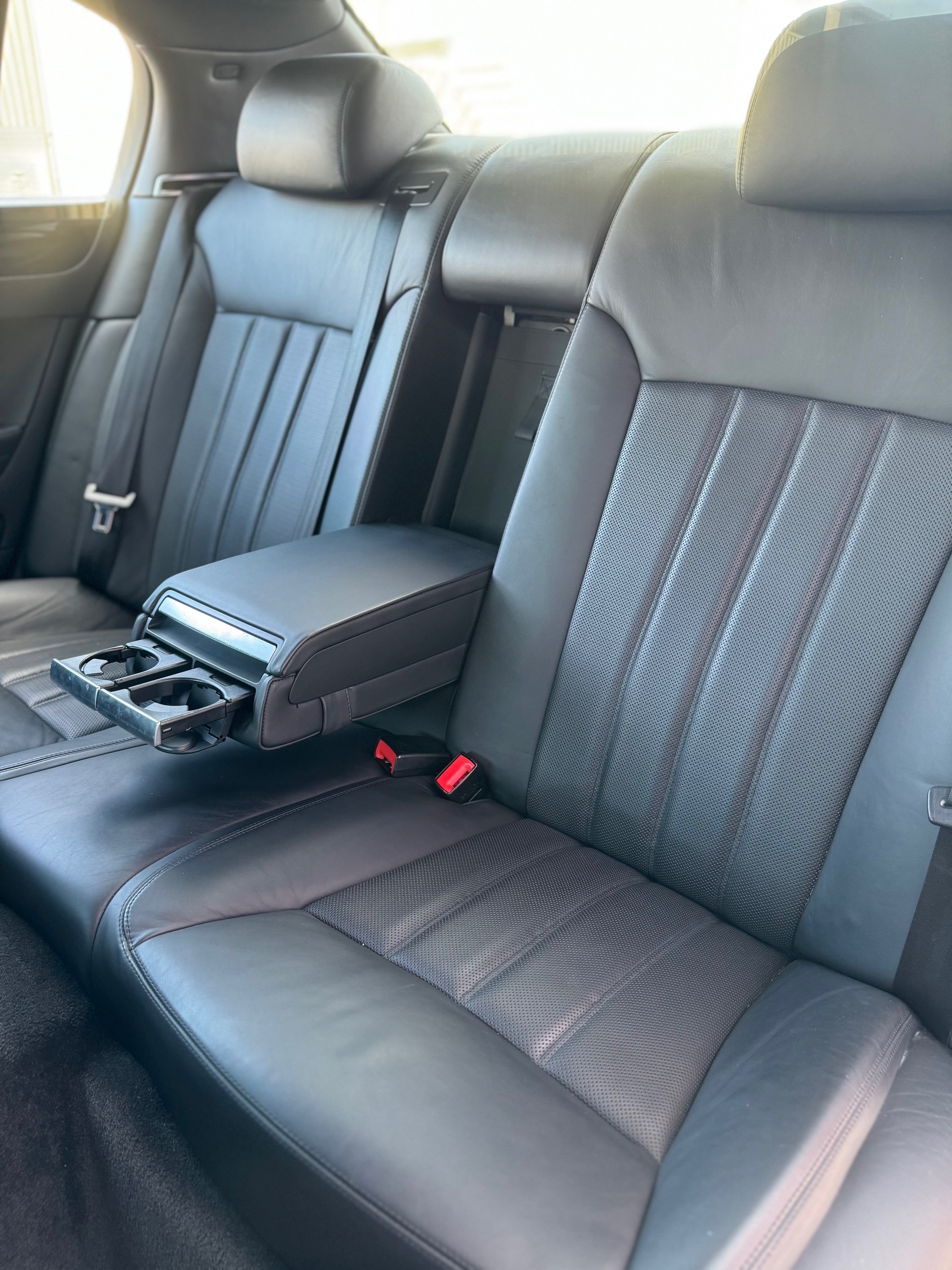 BENTLEY Continental Flying Spur 6.0-image-17