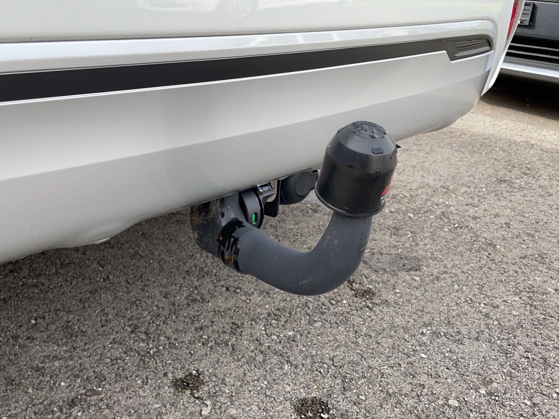 MITSUBISHI Outlander 2.4 PHEV Diamond Crochet-image-6