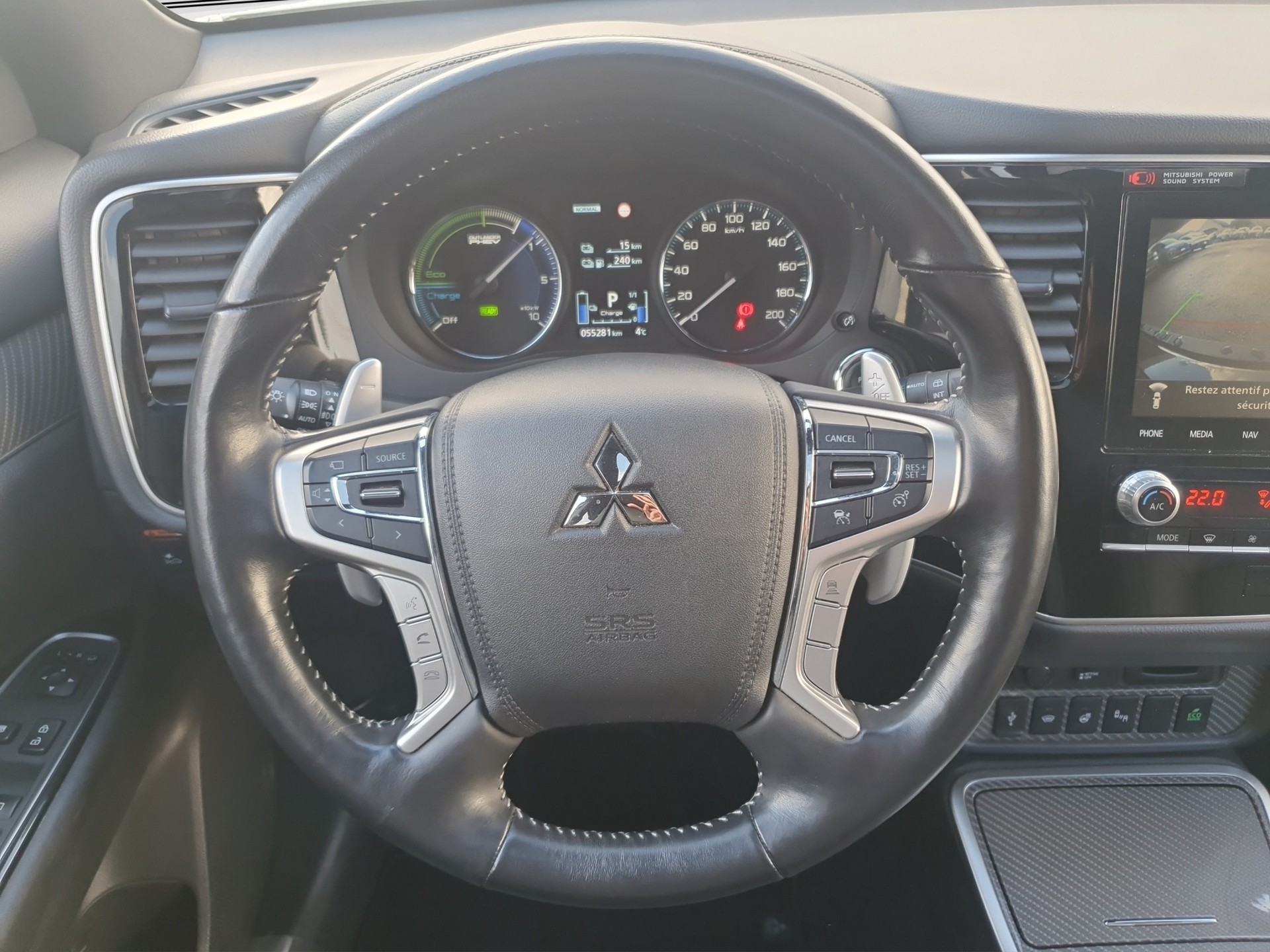 MITSUBISHI Outlander 2.4 PHEV Diamond Crochet-image-10