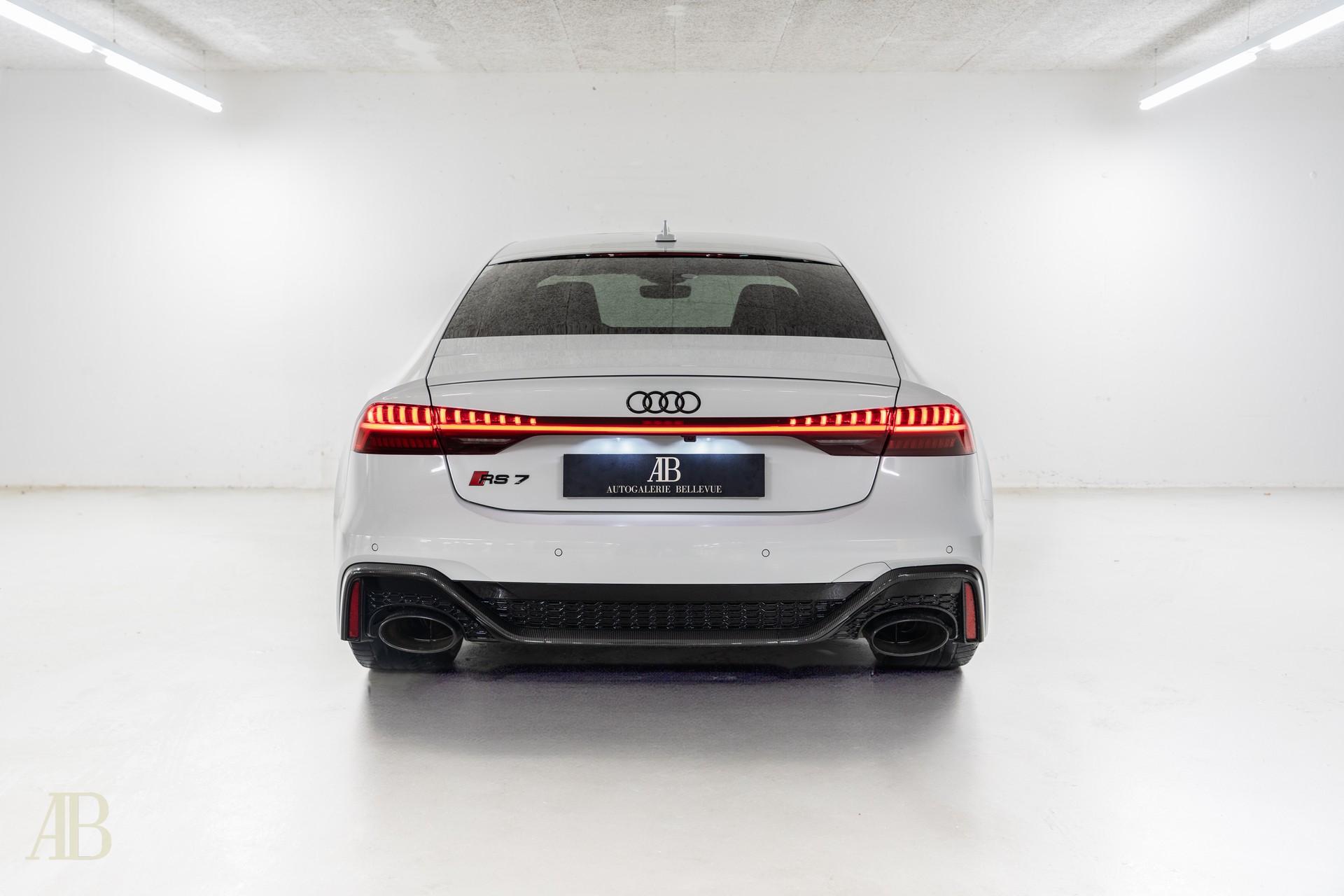 AUDI RS7 Sportback MHEV-image-5