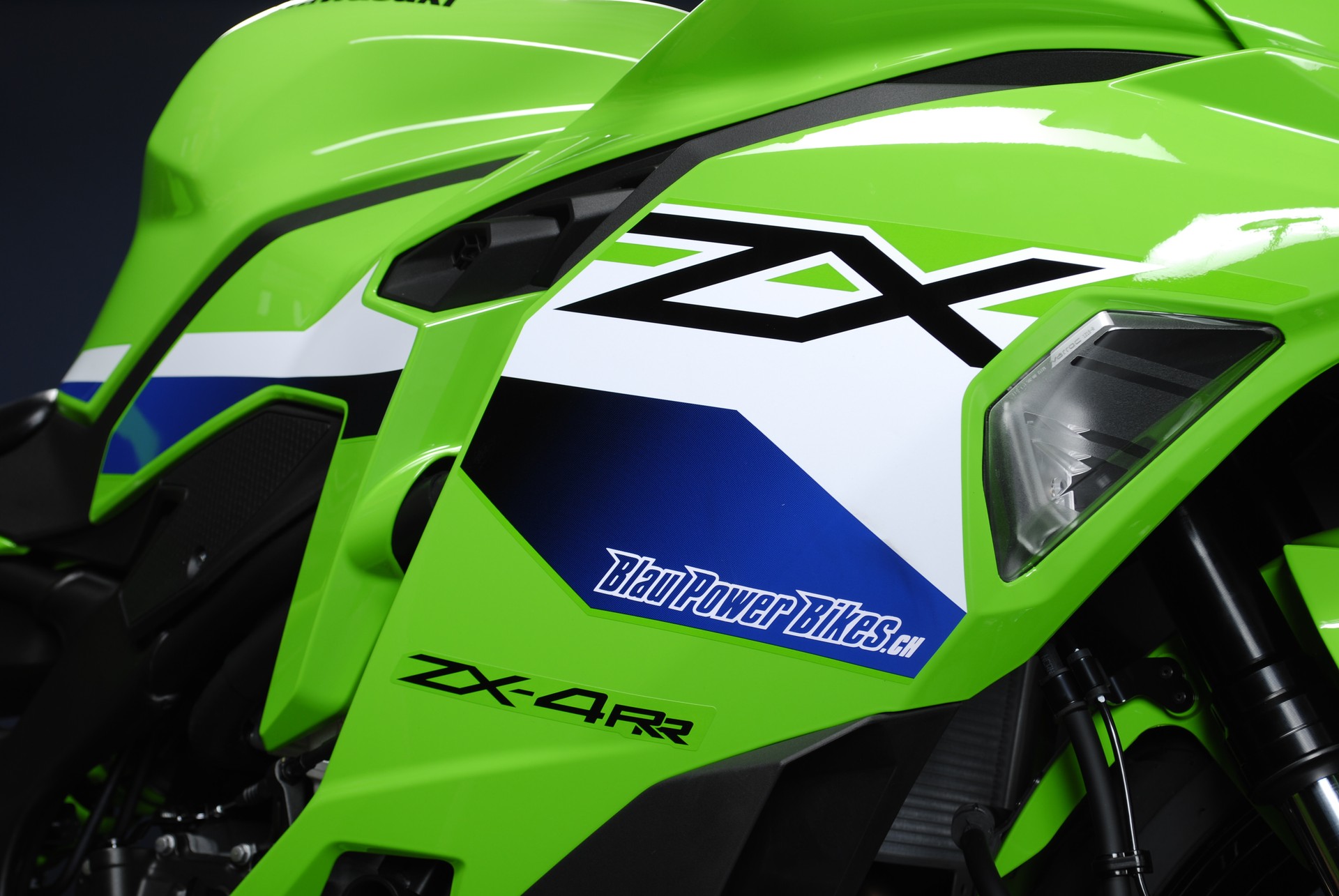 KAWASAKI Ninja ZX-4RR (35 kW) MY26-image-5