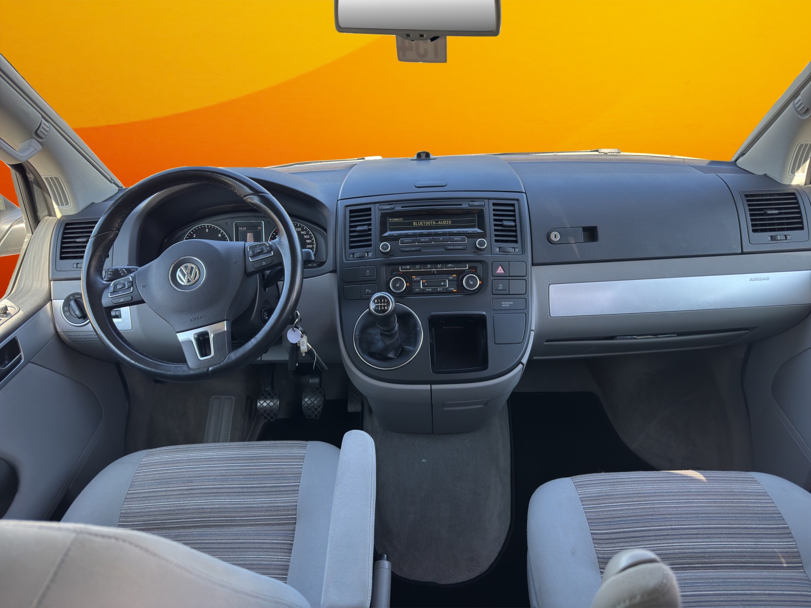 VW T5 California 2.0 TDI Comfortline Last Edition 4Motion-image-8