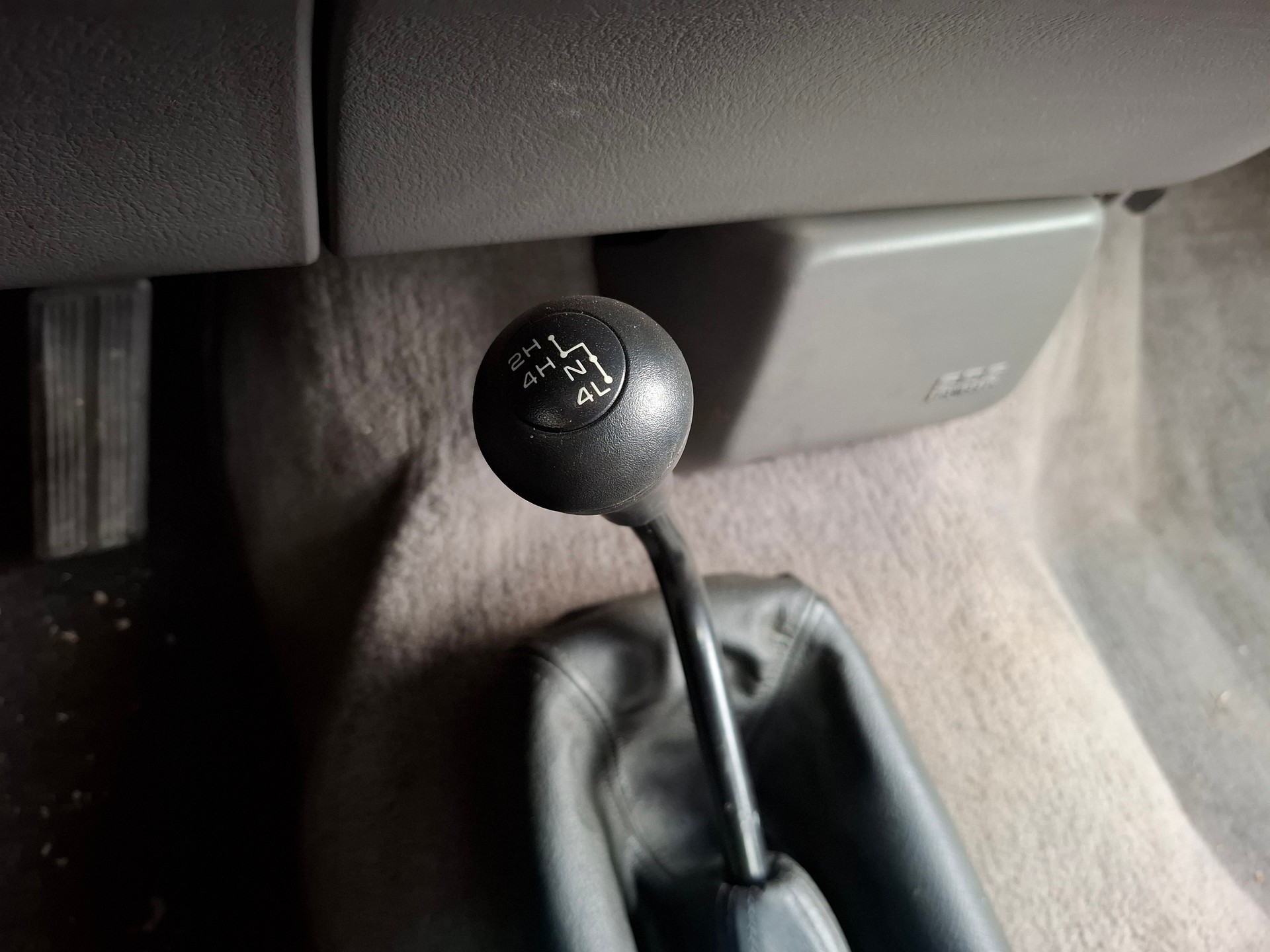 DODGE RAM 1500-image-10