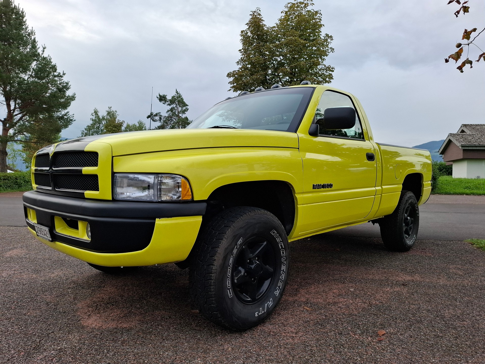 DODGE RAM 1500-image-2